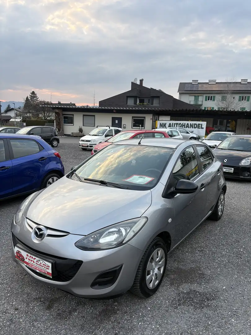 Mazda 2 1.3 MZR Active - 1