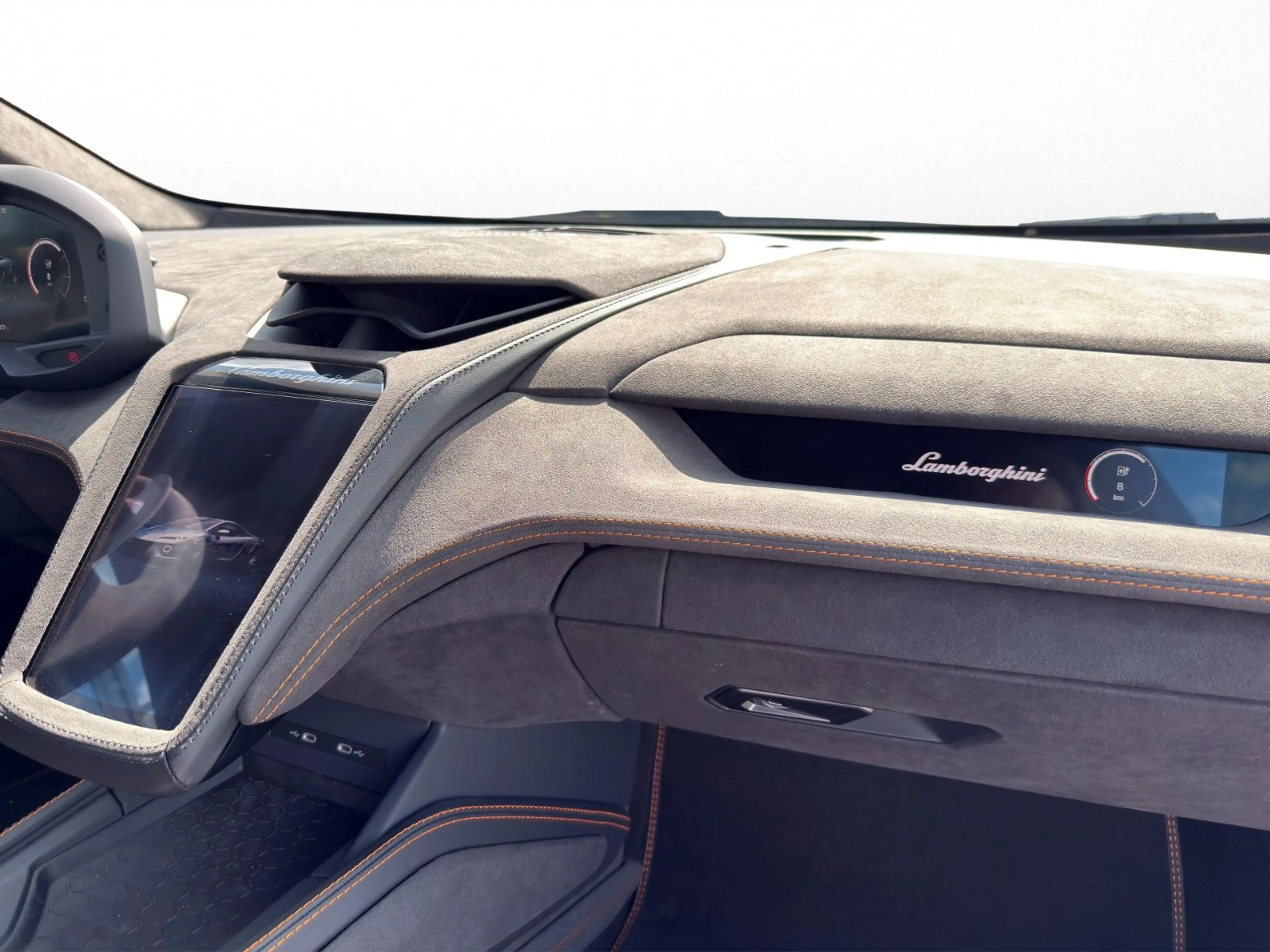 Lamborghini Temerario 4.0 V8 PHEV — photo 15
