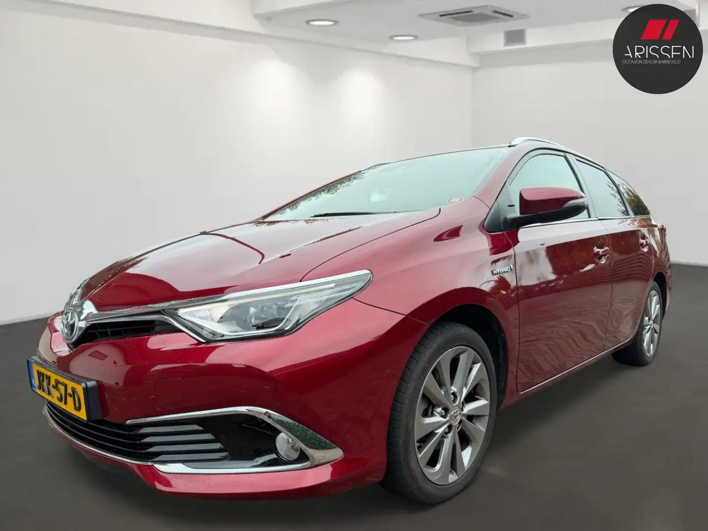Toyota Auris 1.8 Hybrid Executive Rouge - 1