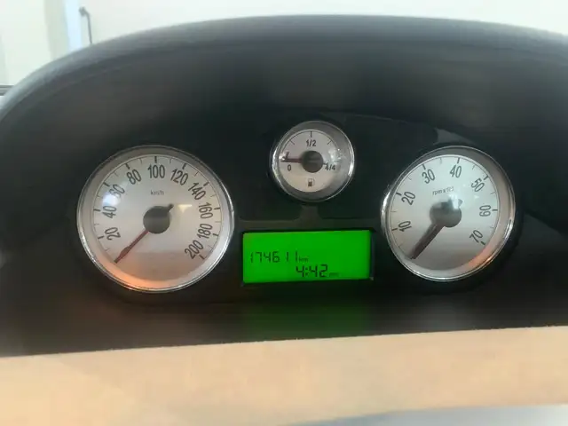 Lancia Ypsilon view 10