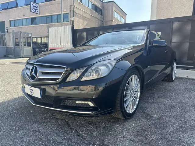 Mercedes-Benz E 250 250 d Premium Aut.