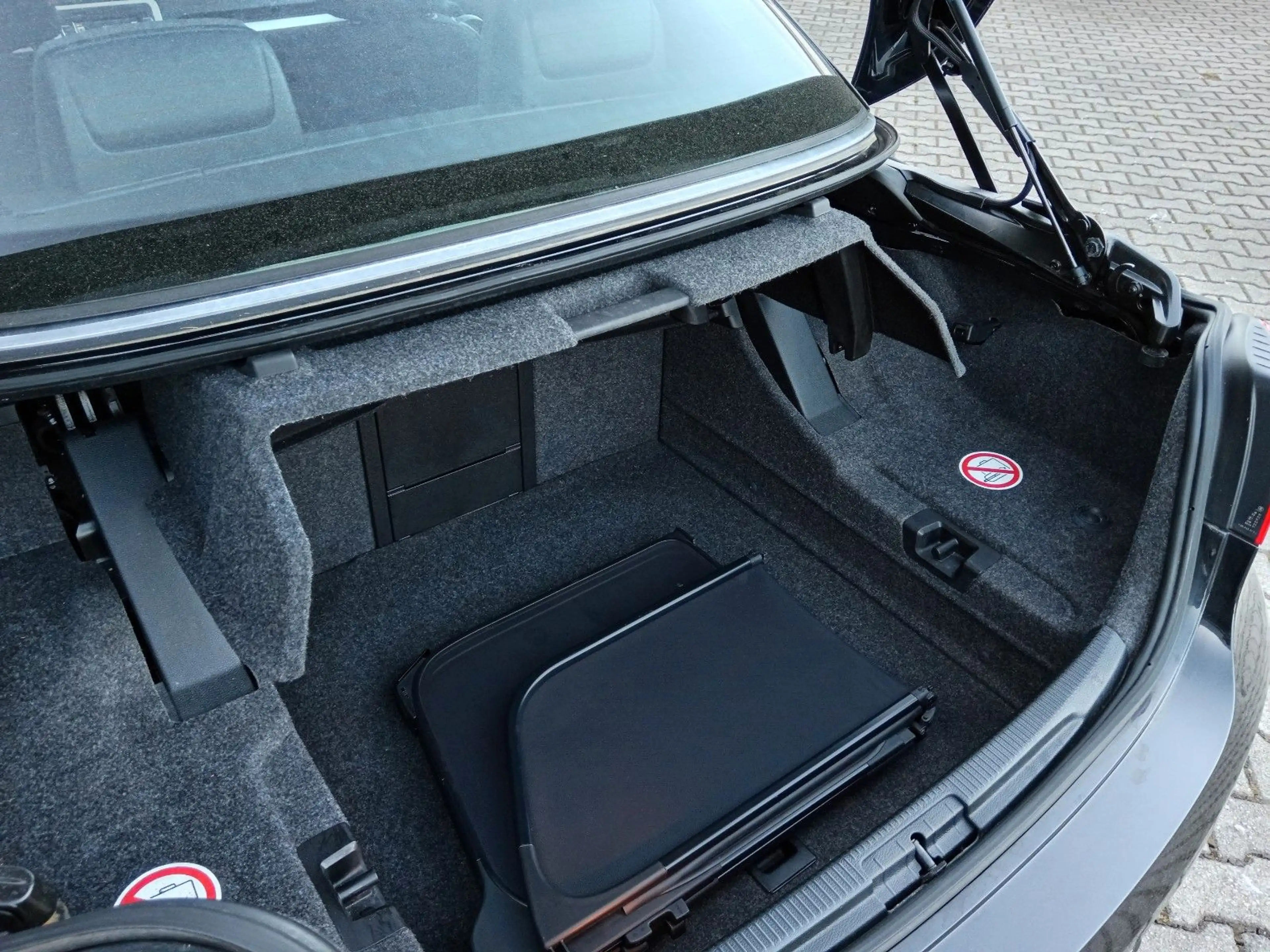 Volkswagen Eos * Standheizung * AHK * Parkassistent * Sport — photo 8