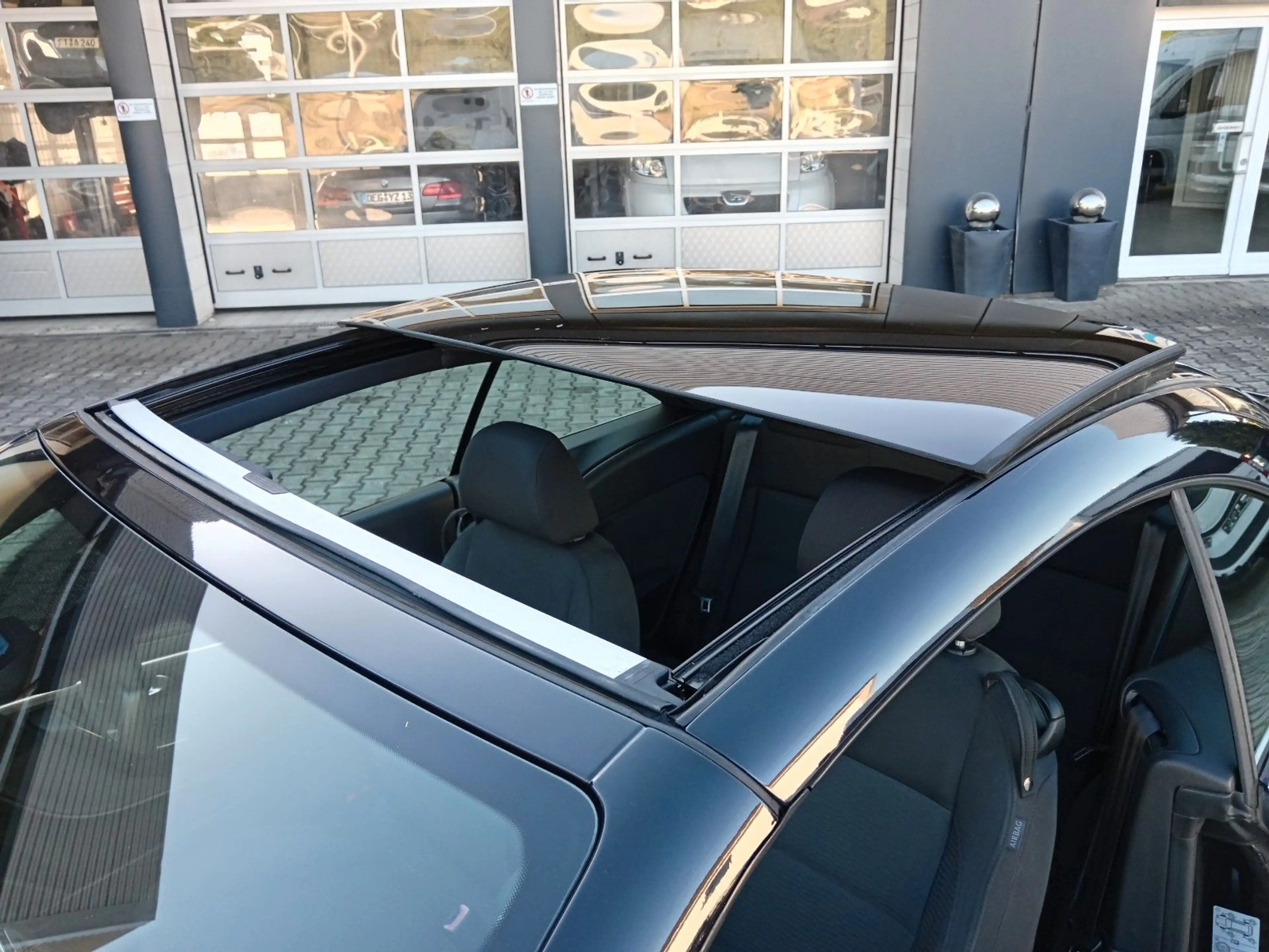 Volkswagen Eos * Standheizung * AHK * Parkassistent * Sport — photo 13