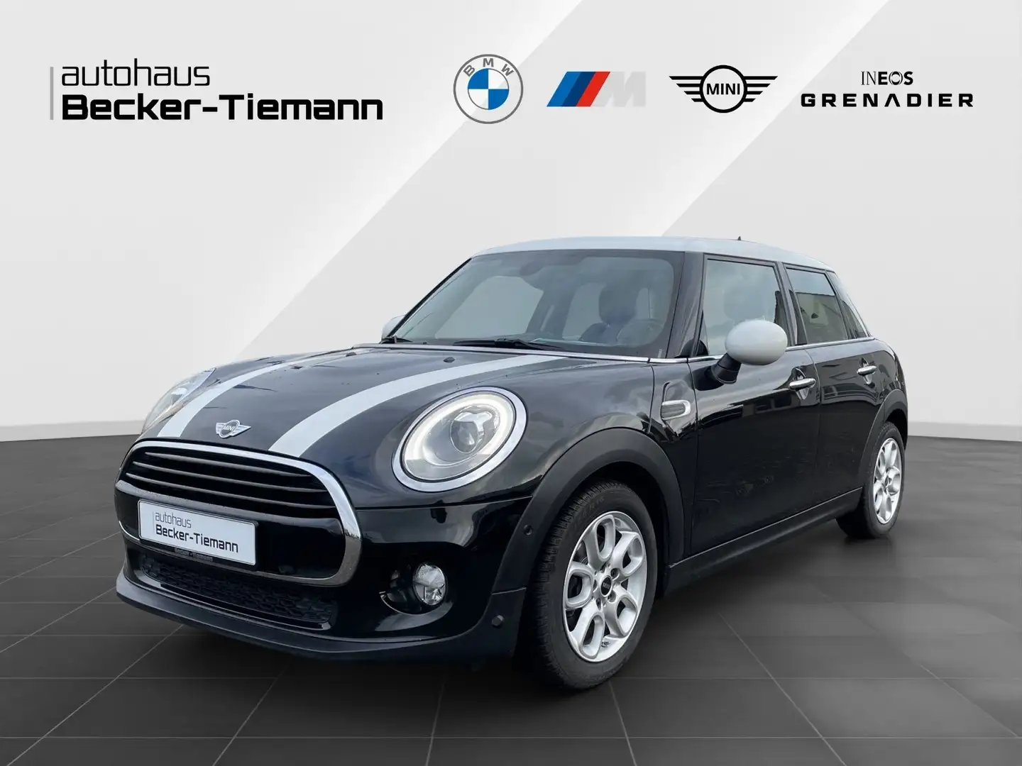 MINI Cooper 5-Türer Nero - 1