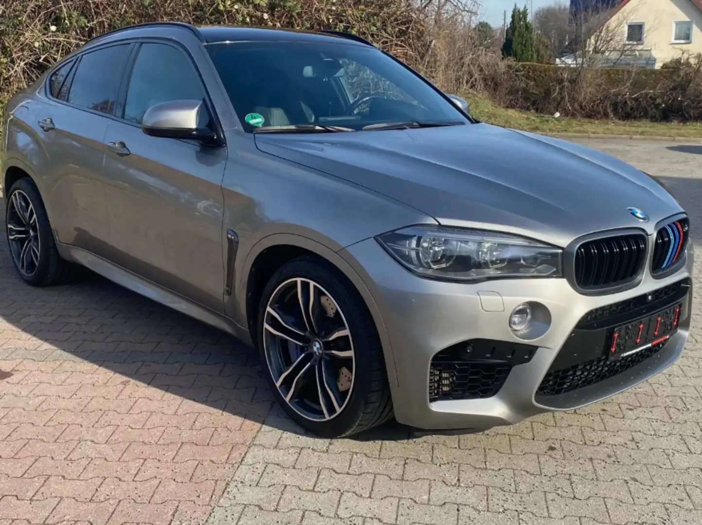 BMW X6 M X6 M 4.4 auto Zwart - 1