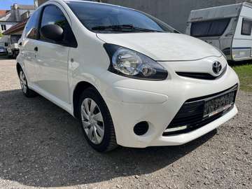 1,0 VVT-i Active