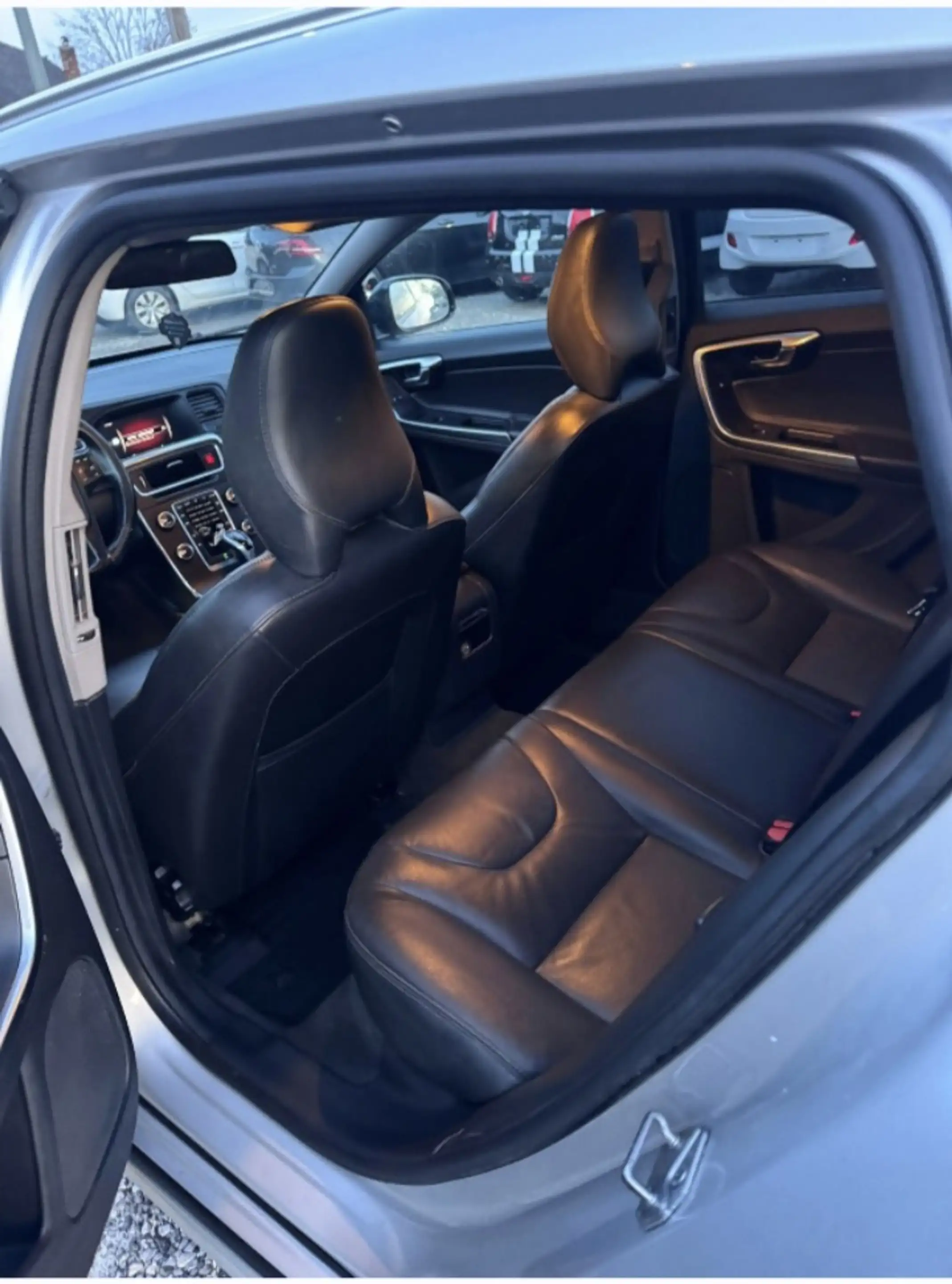 Volvo V60 Cross Country PRIX EXPORT MARCHAND +32495887361 — photo 7