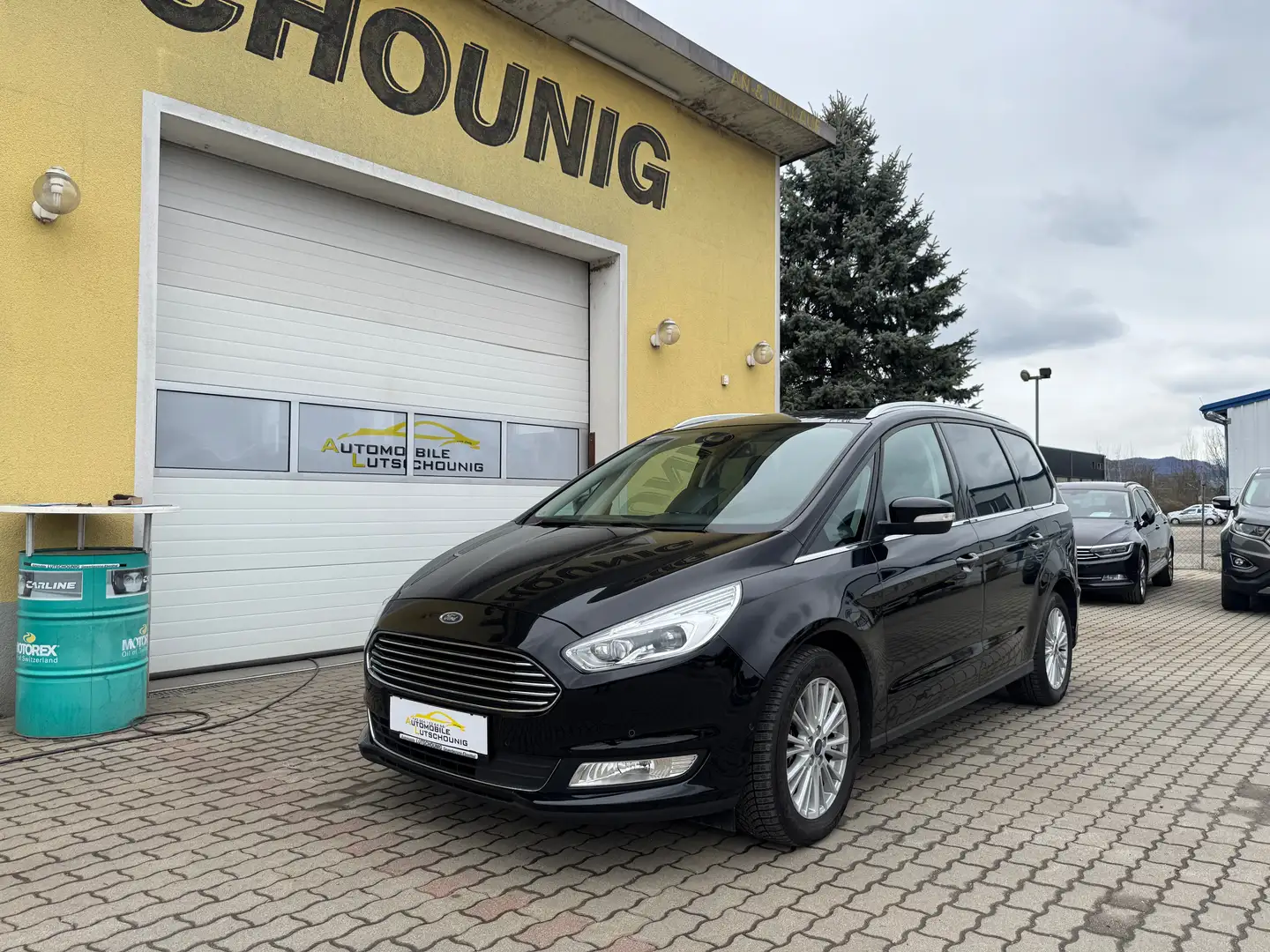 Ford Galaxy 2.0 TDCI Titanium 7 Sitze Schwarz - 2