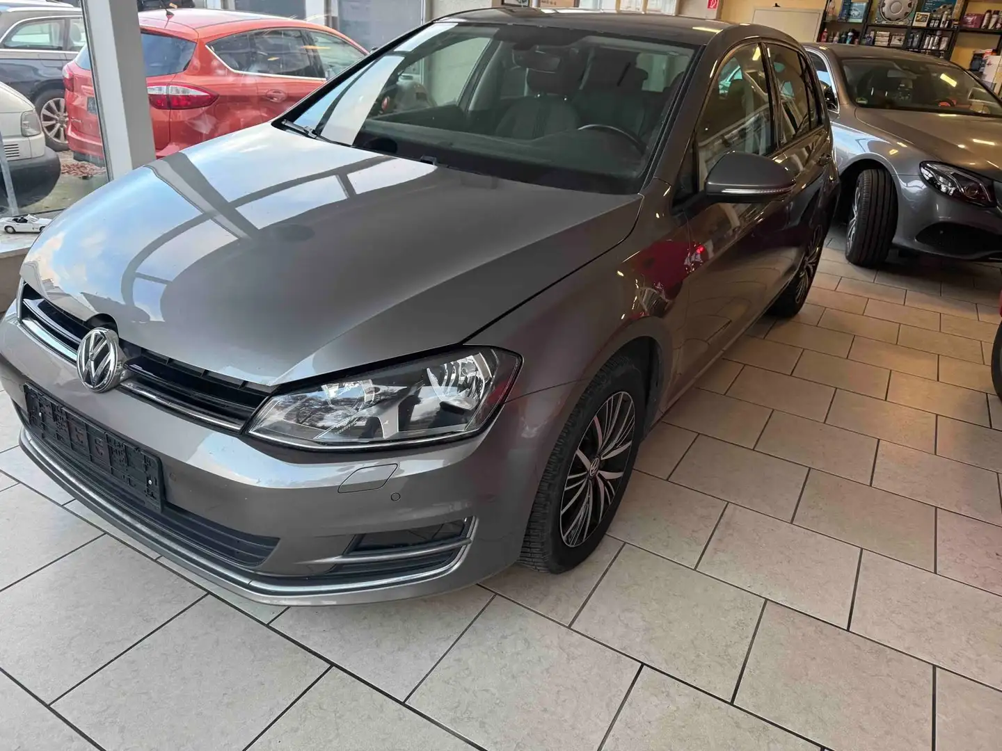 Volkswagen Golf VII Lim. Allstar BMT Grau - 2