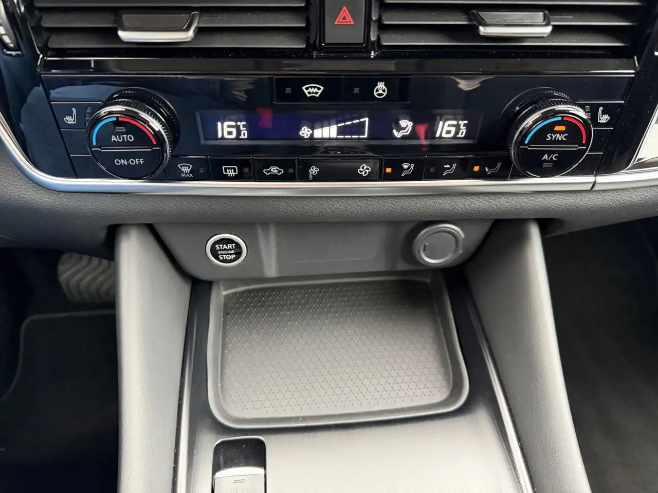 Nissan Qashqai MHEV N-Connecta, Xtronic, Sitzheizung 16