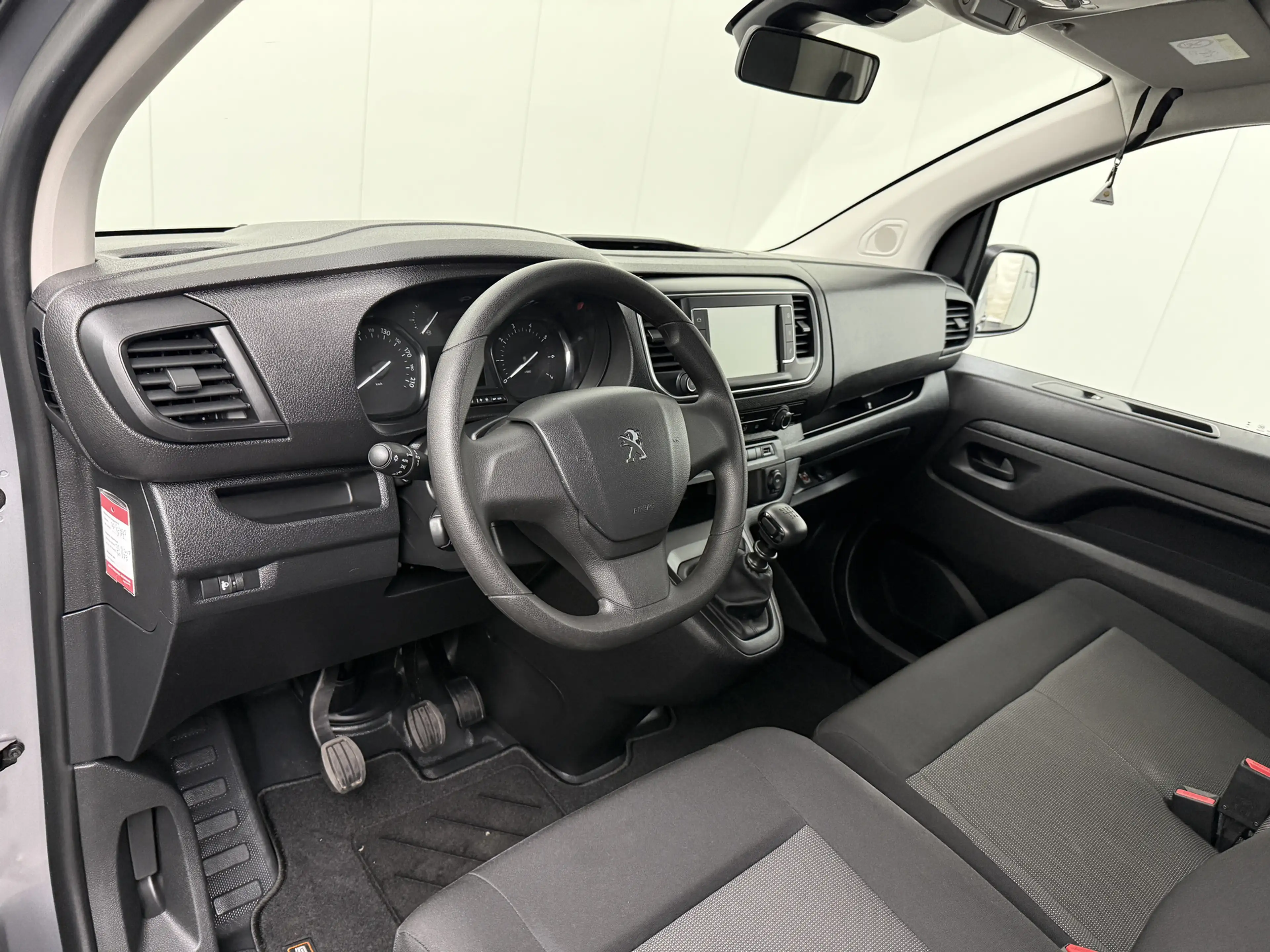 Peugeot Expert 2.0 BlueHDI 145PK S&S Lang | Multimedia | Navigati — photo 3
