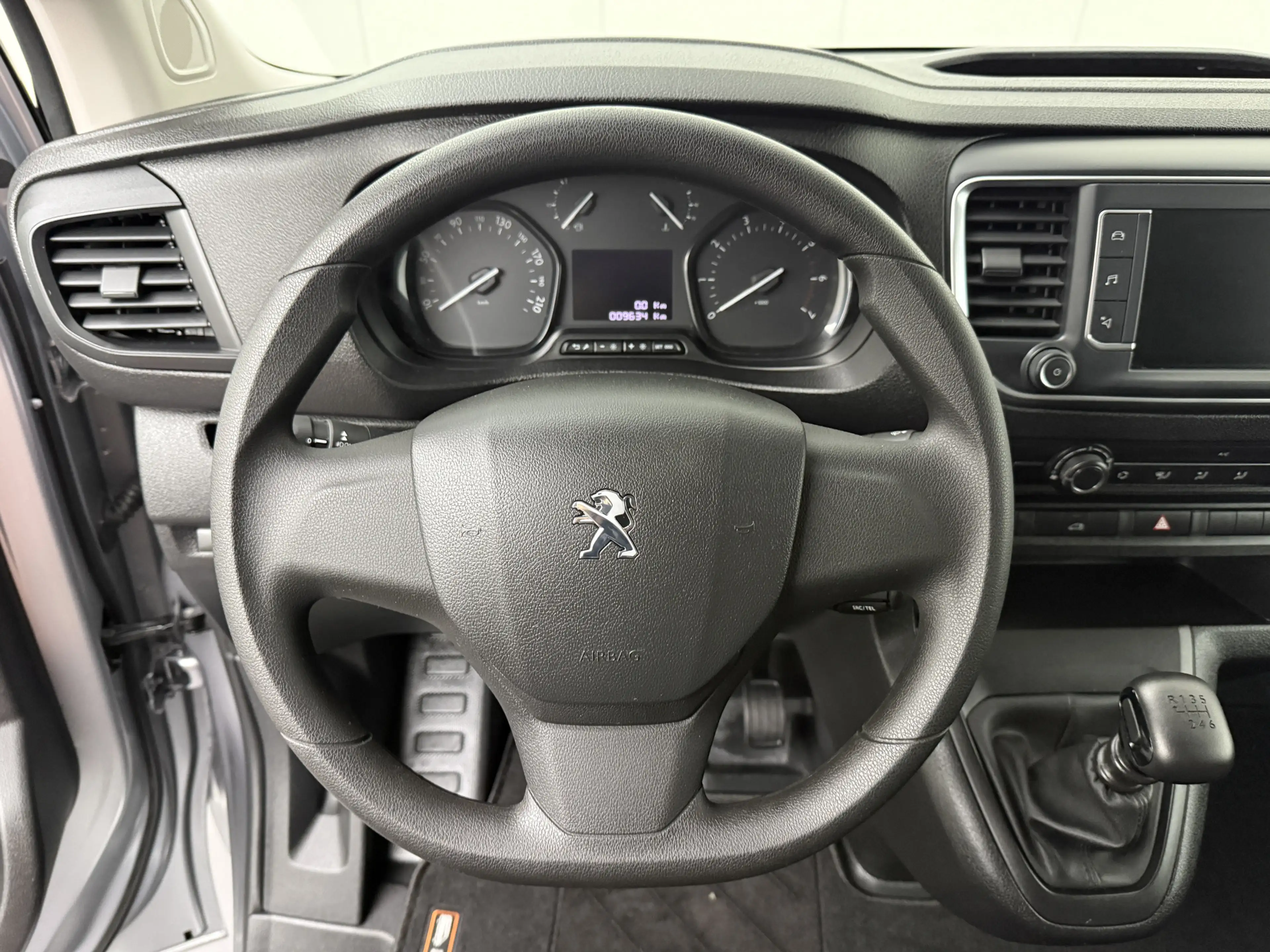 Peugeot Expert 2.0 BlueHDI 145PK S&S Lang | Multimedia | Navigati — photo 14