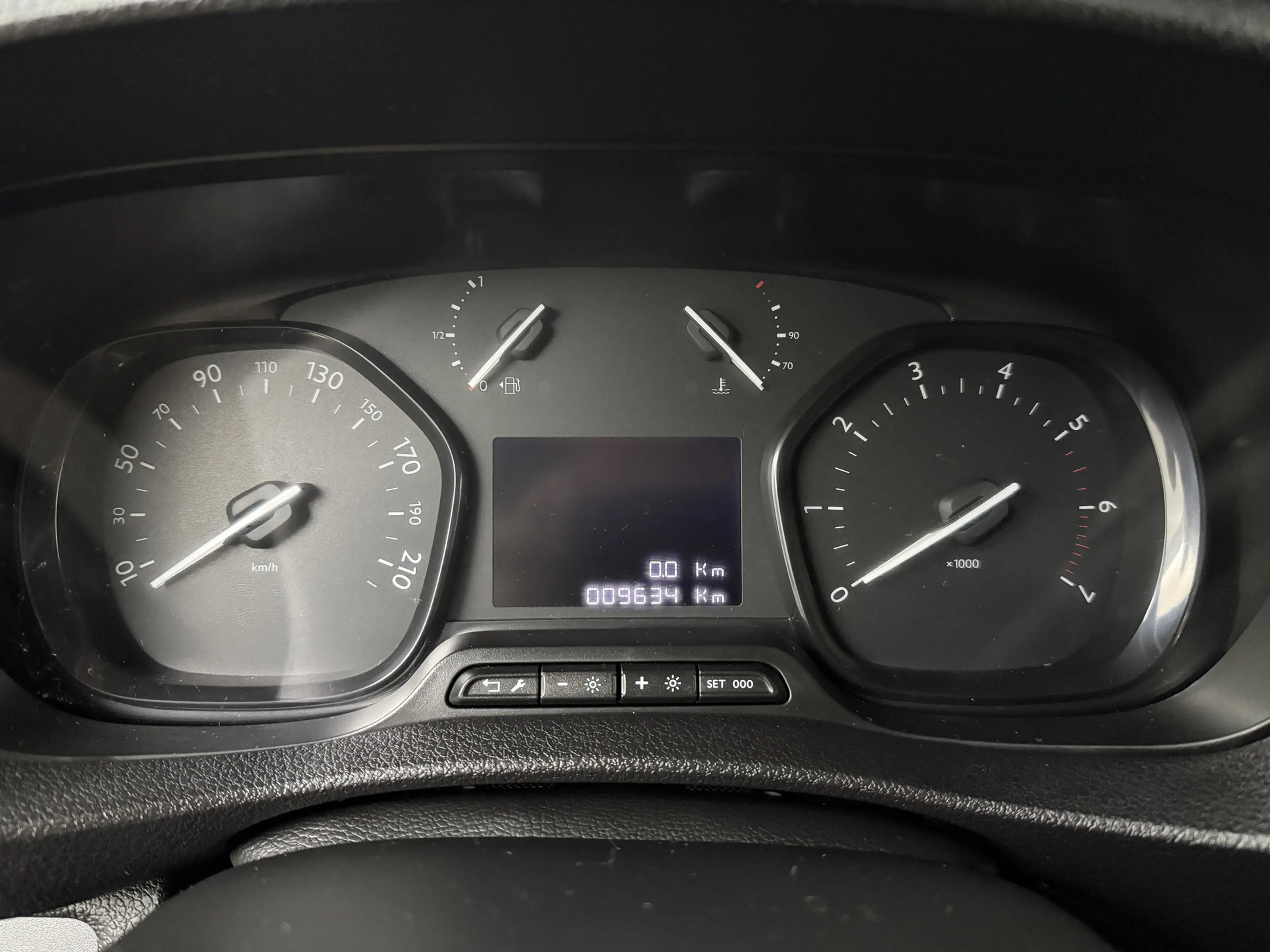 Peugeot Expert 2.0 BlueHDI 145PK S&S Lang | Multimedia | Navigati — photo 9