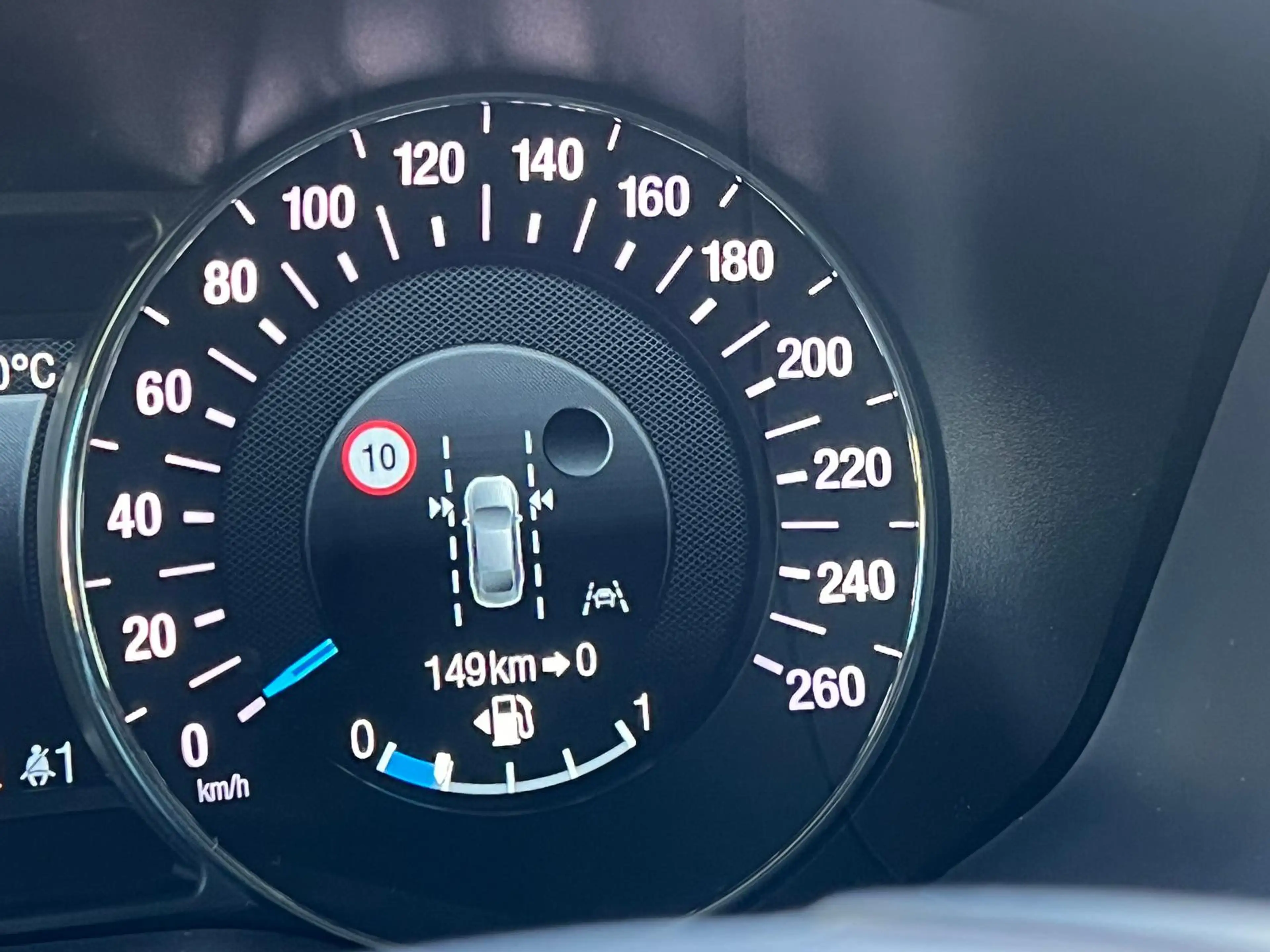 Ford Mondeo 2.0 EcoBlue Titanium AWD +AHK+CAM+LED+ — photo 14