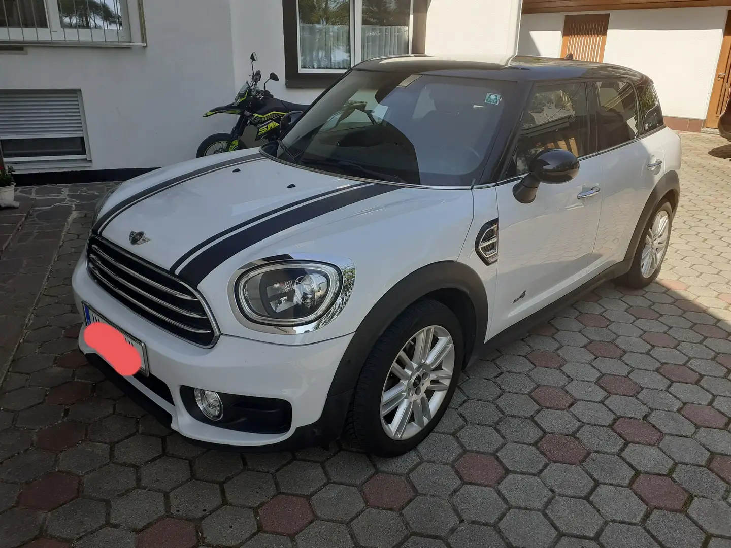 MINI Cooper D Countryman MINI Countryman Cooper D ALL4 COOPER Weiß - 1