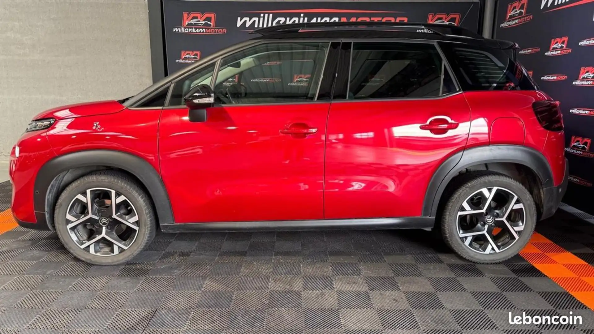 Citroen C3 Aircross 1.5 blue hdi shine pack 110 cv garantie 6 mois Rosso - 2