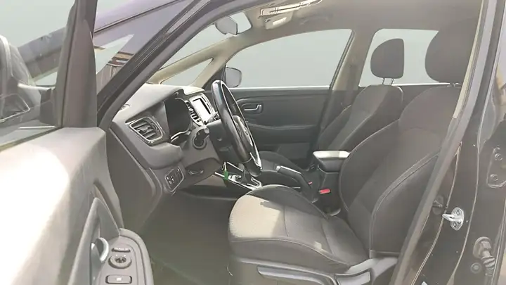 Kia Carens 1.6 GDi Drive 5p 2017, foto 11