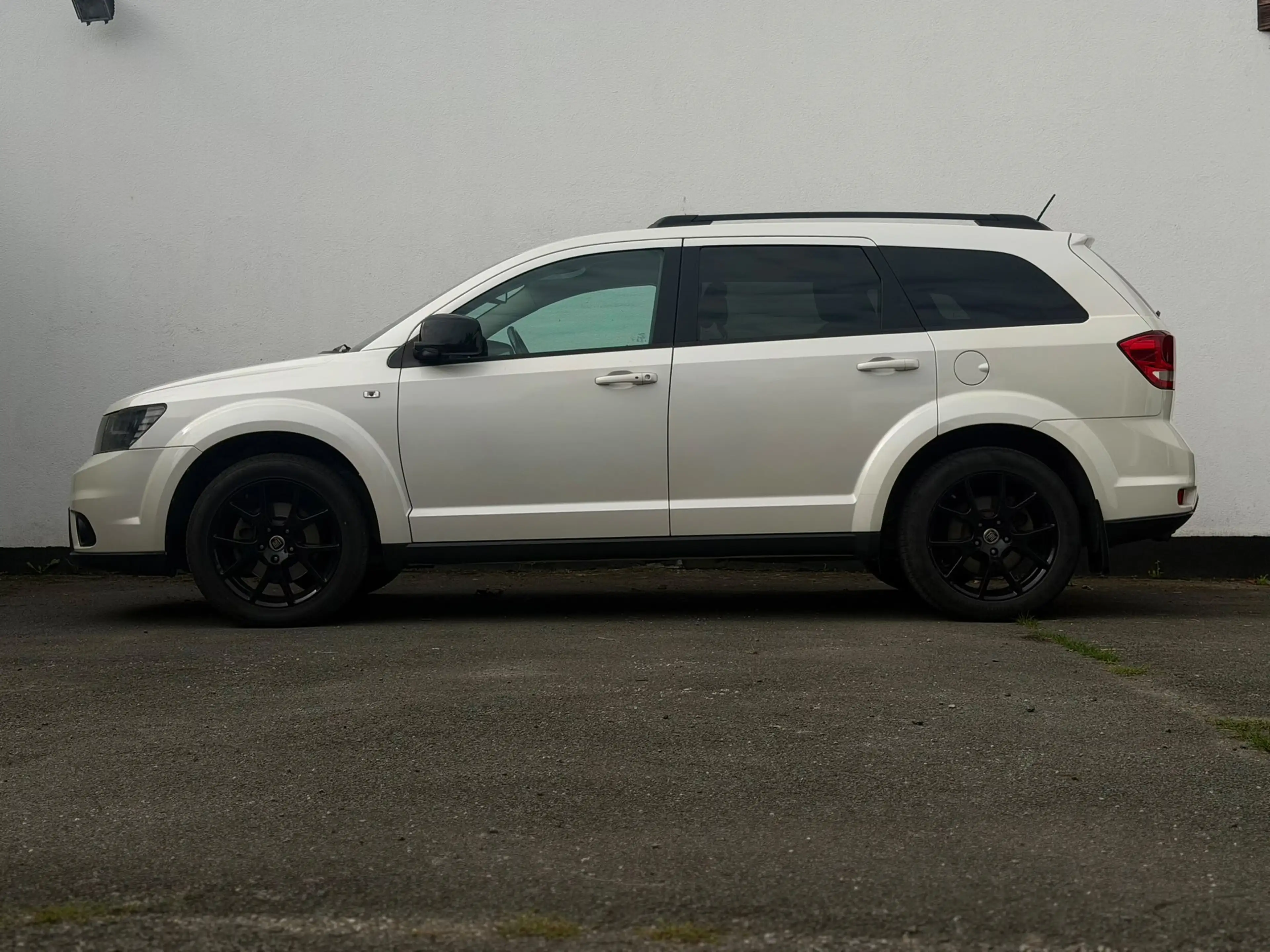 Fiat Freemont Freemont 2.0 MultiJet Black Code — photo 4