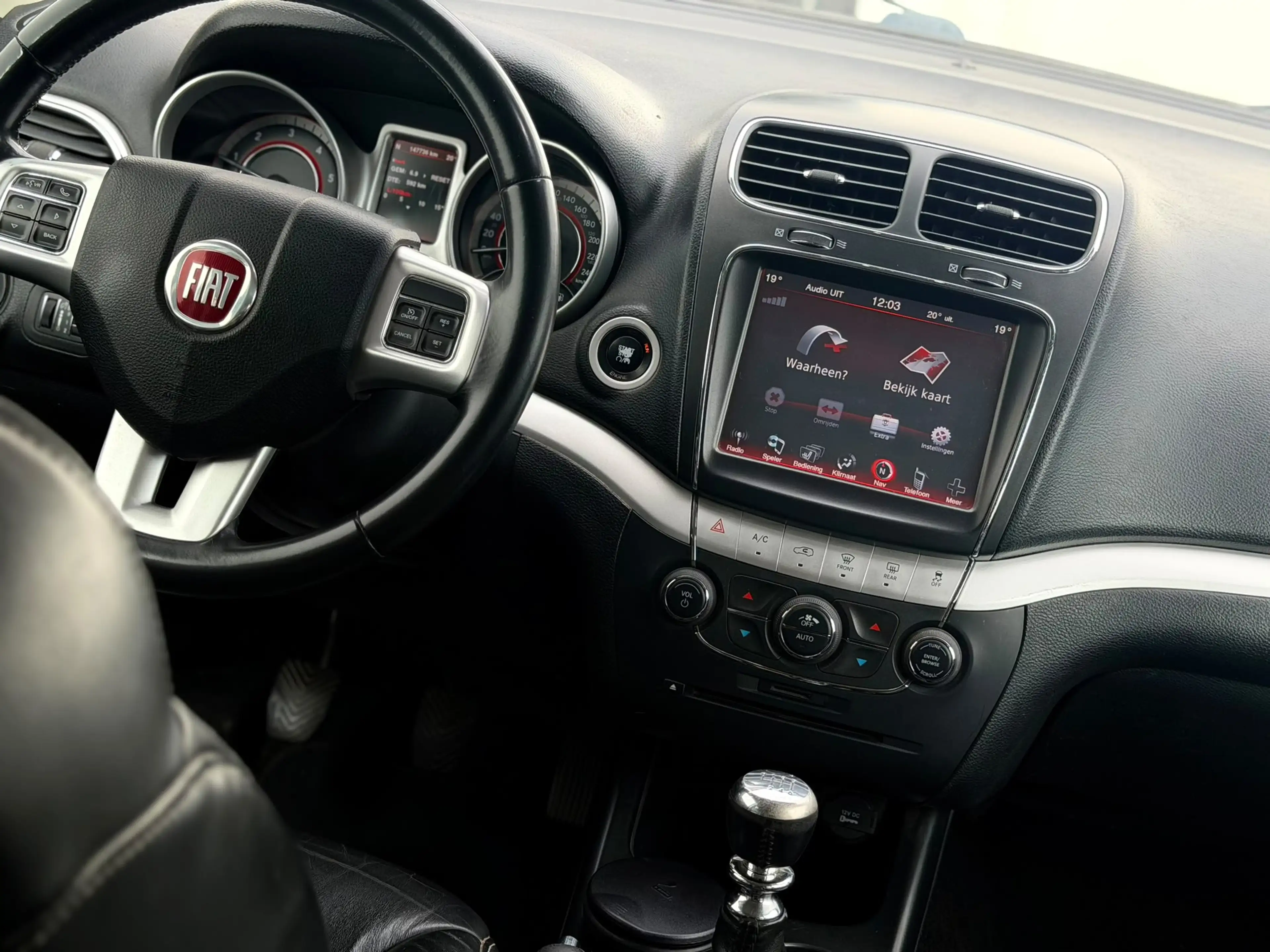 Fiat Freemont Freemont 2.0 MultiJet Black Code — photo 8