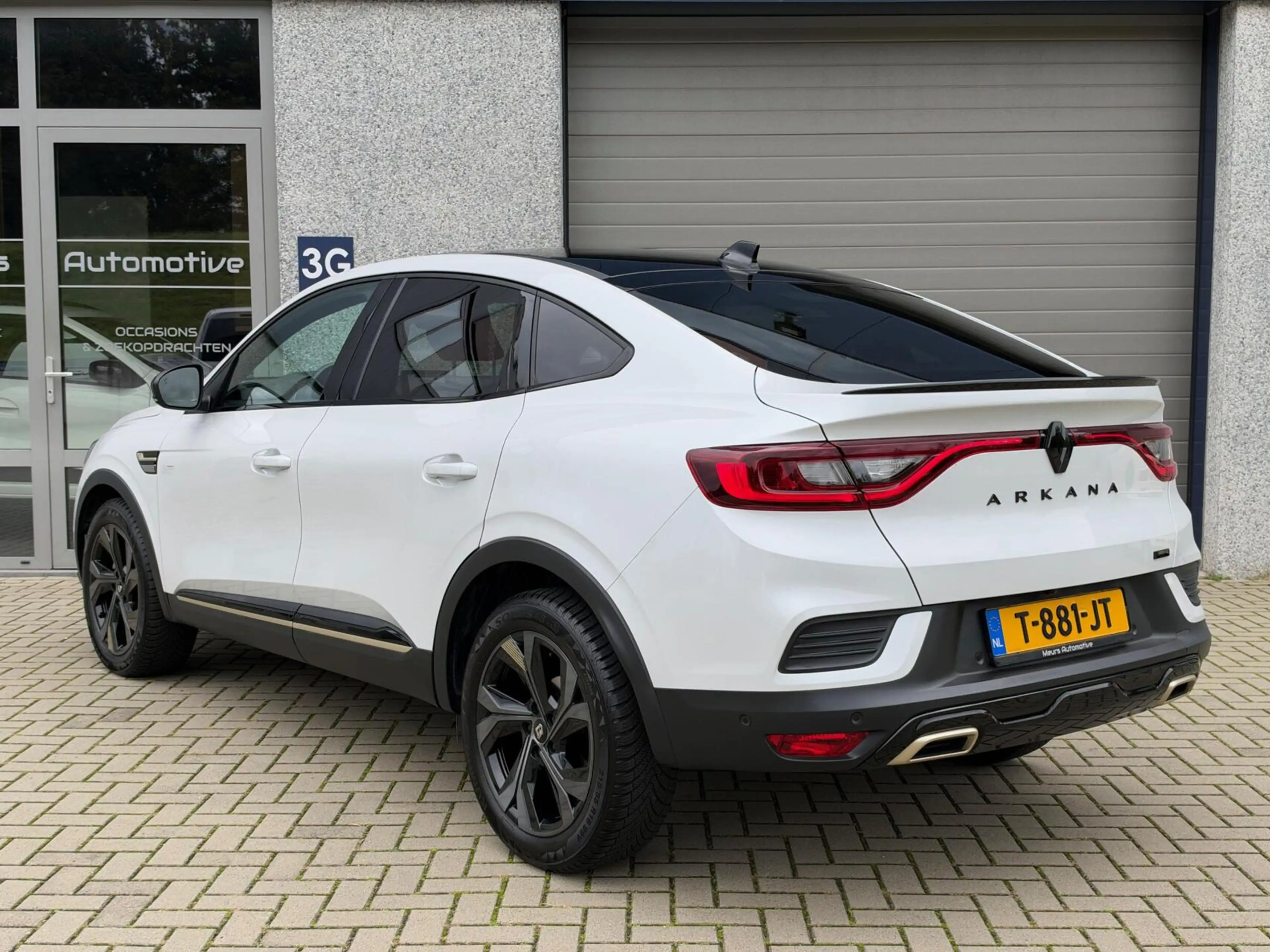 Renault Arkana 1.6 E-Tech hybrid 145 E-Tech engineered — photo 2