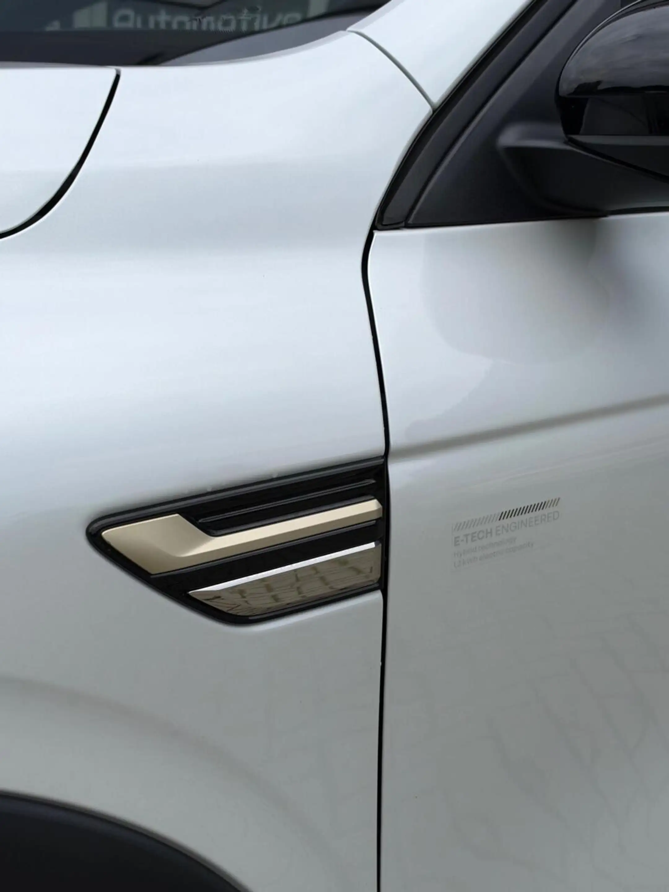 Renault Arkana 1.6 E-Tech hybrid 145 E-Tech engineered — photo 29