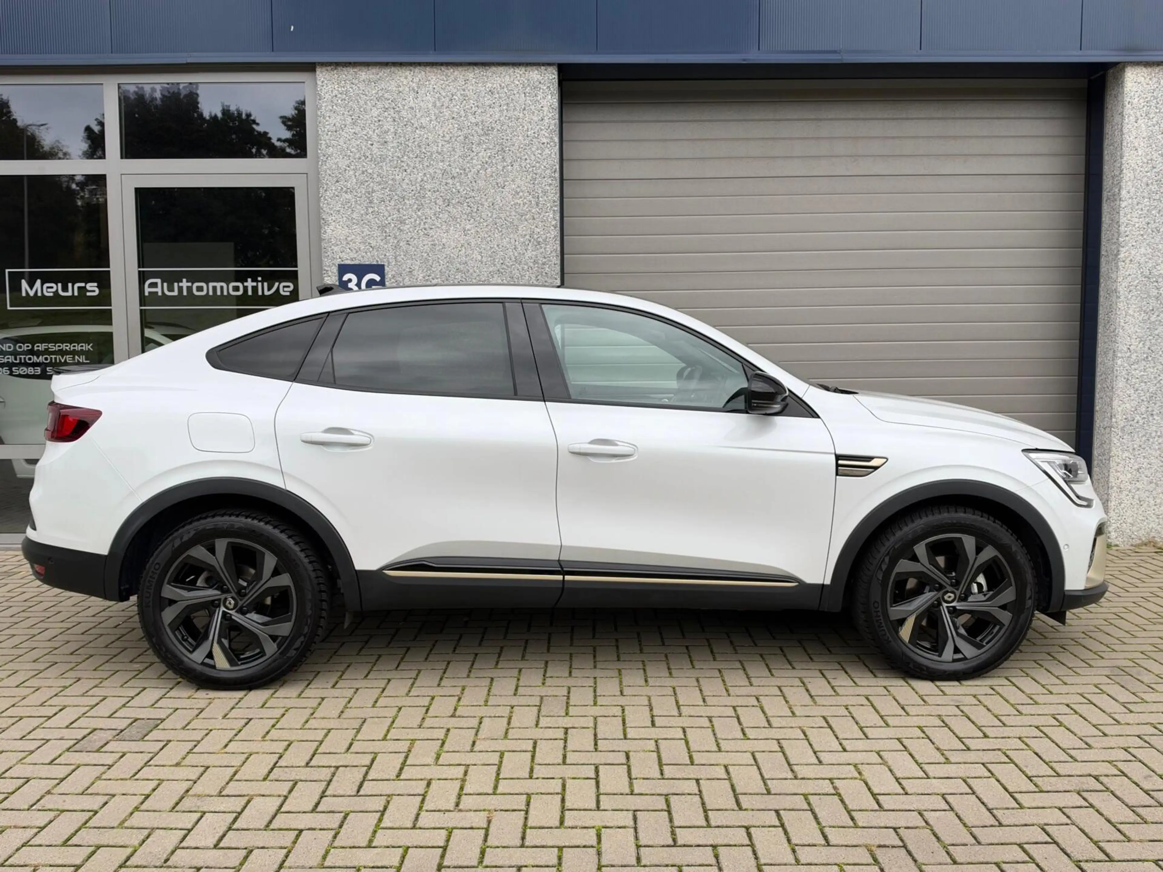 Renault Arkana 1.6 E-Tech hybrid 145 E-Tech engineered — photo 6