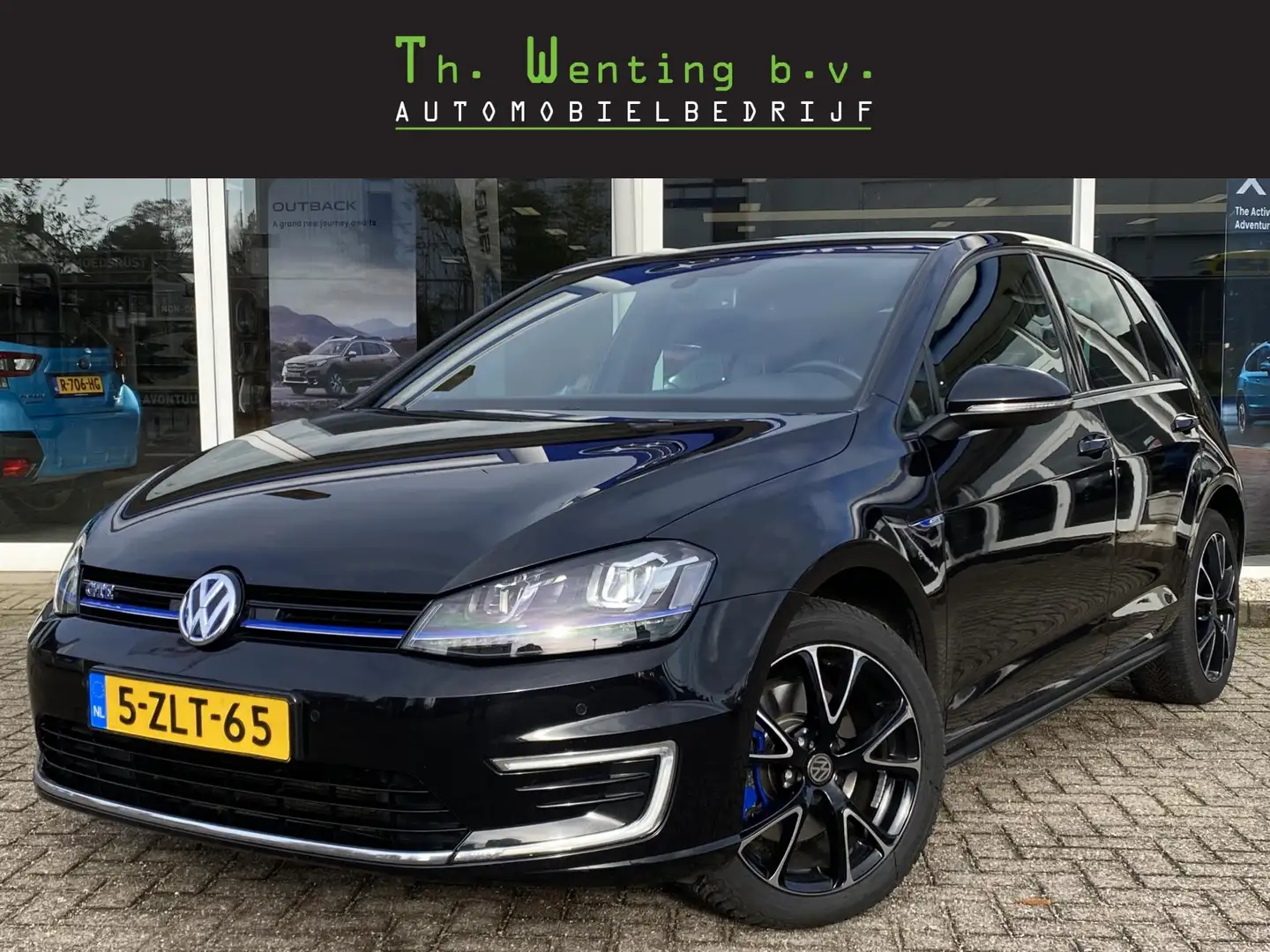 Volkswagen Golf GTE 1.4 TSI | Navigatie | Klimaat controle | Cruise co Zwart - 1