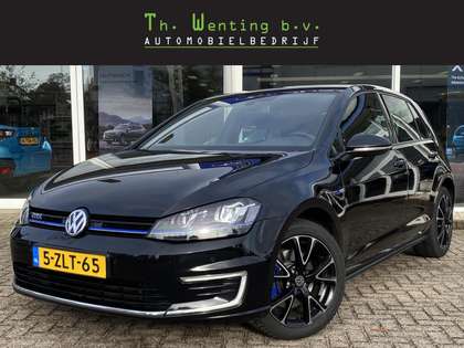 Volkswagen Golf GTE 1.4 TSI | Navigatie | Klimaat controle | Cruise co