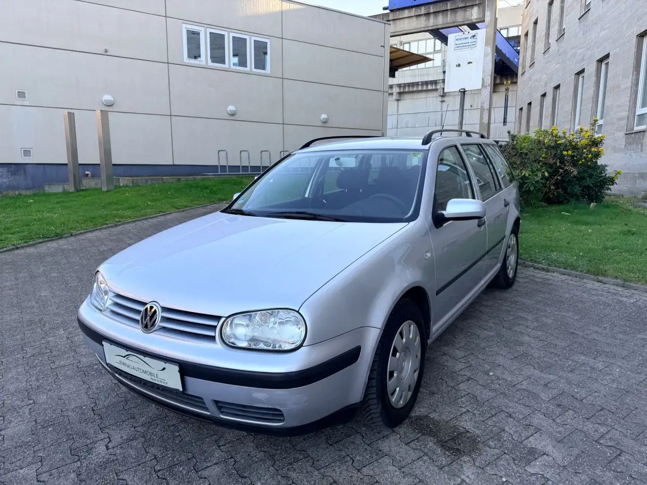 Volkswagen Golf 1.6 Automatik Comfortline Variant Klima TÜV, foto 1