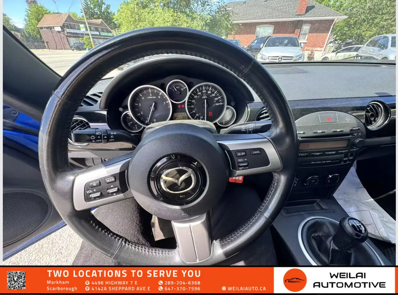 Mazda MX-5 Miata снимка Mazda MX-5 Miata