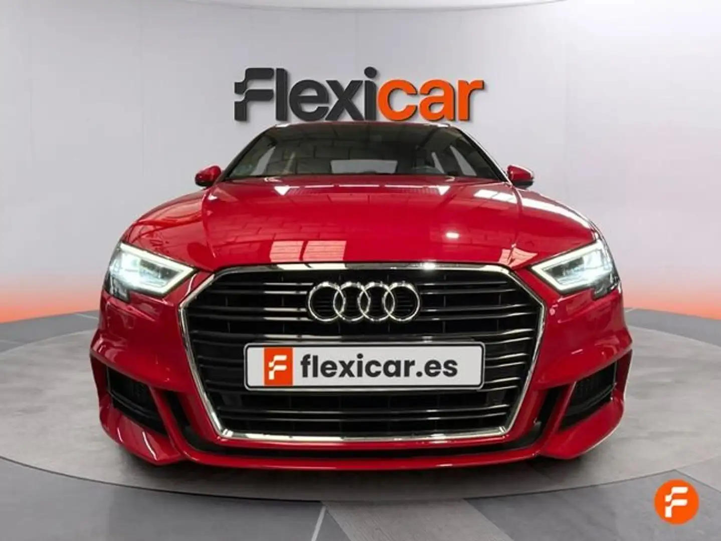 Audi A3 Sportback 35 TFSI S tronic 110kW Rojo - 2