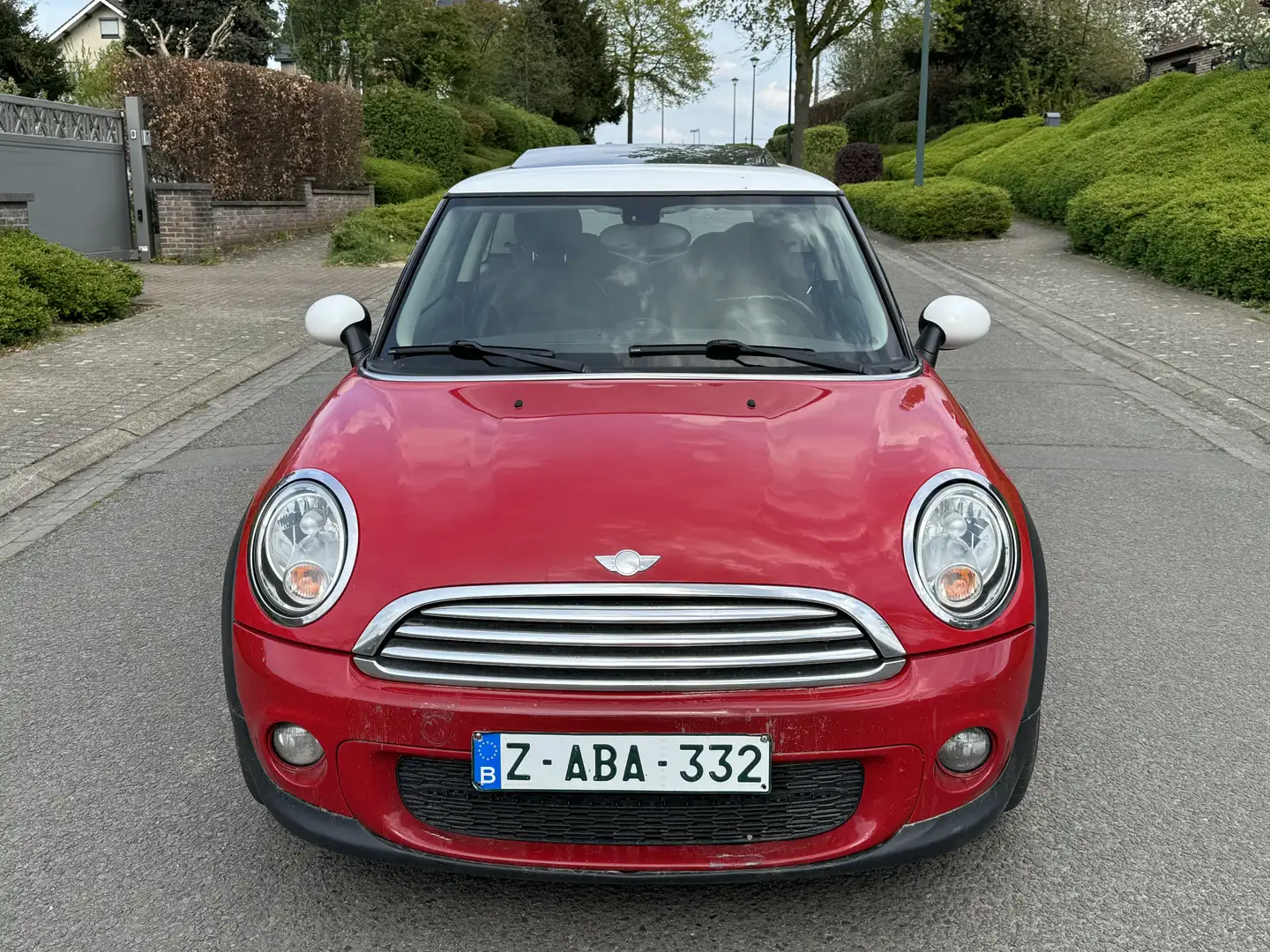 MINI Cooper 1.6 D 115ch Pack Chili , airco , toit pano , cuire Rojo - 2