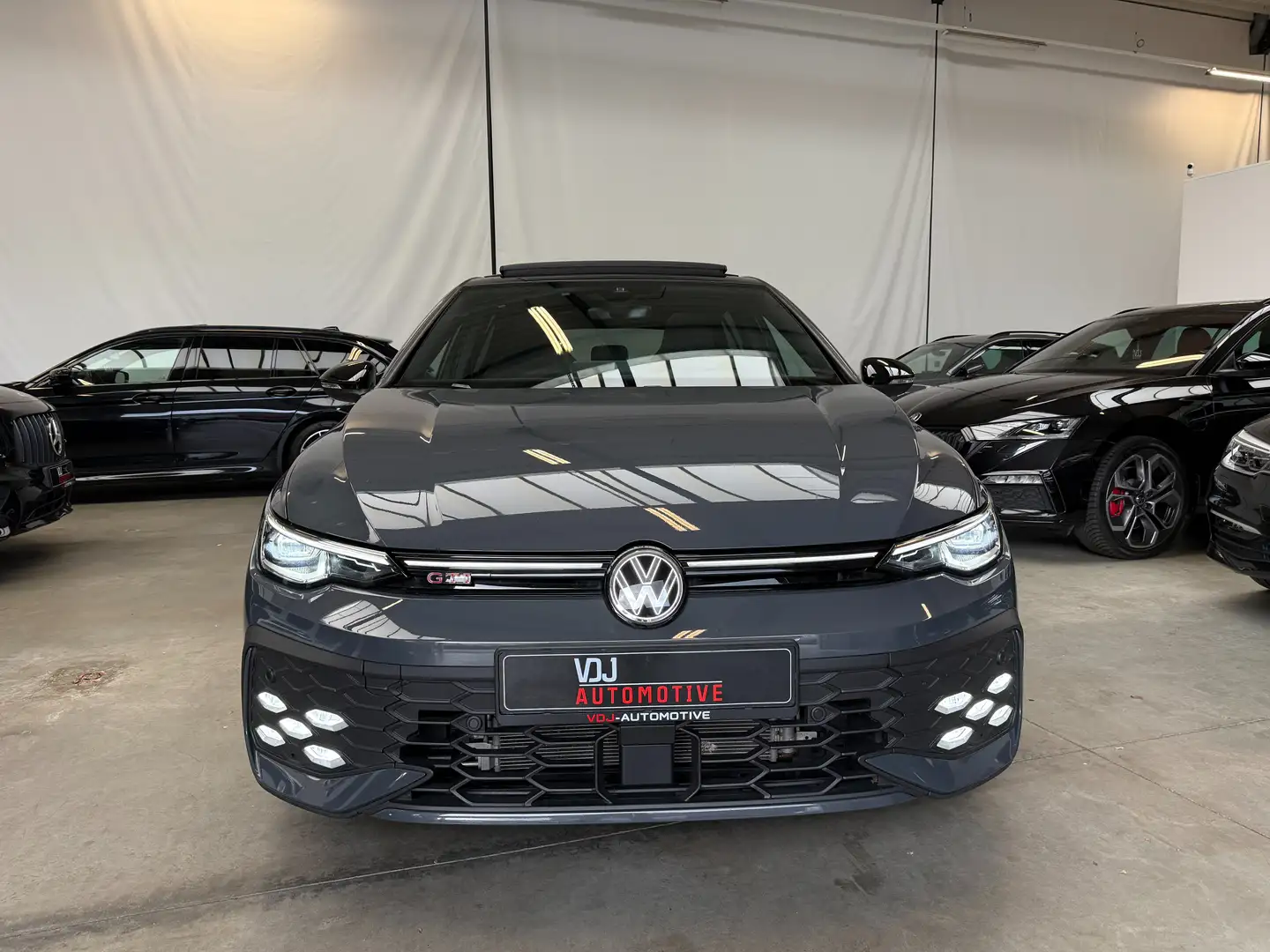 Volkswagen Golf GTI Golf GTI | GARANTIE 2026 | PANO | HEAD UP | CAMERA Grau - 2