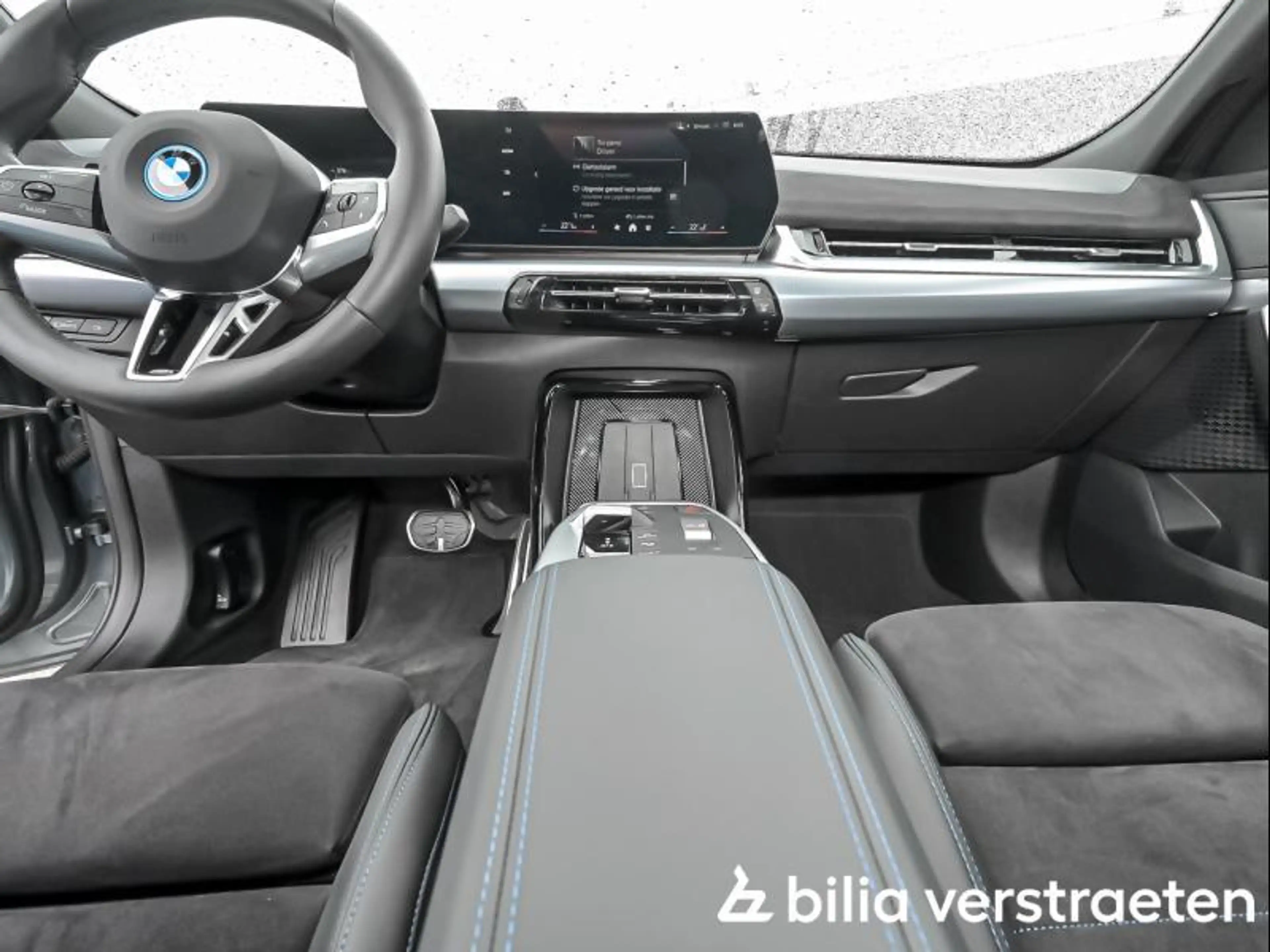 BMW iX2 eDrive20 MPRO - KEYLESS - TREKHAAK - ADAP LED — photo 7