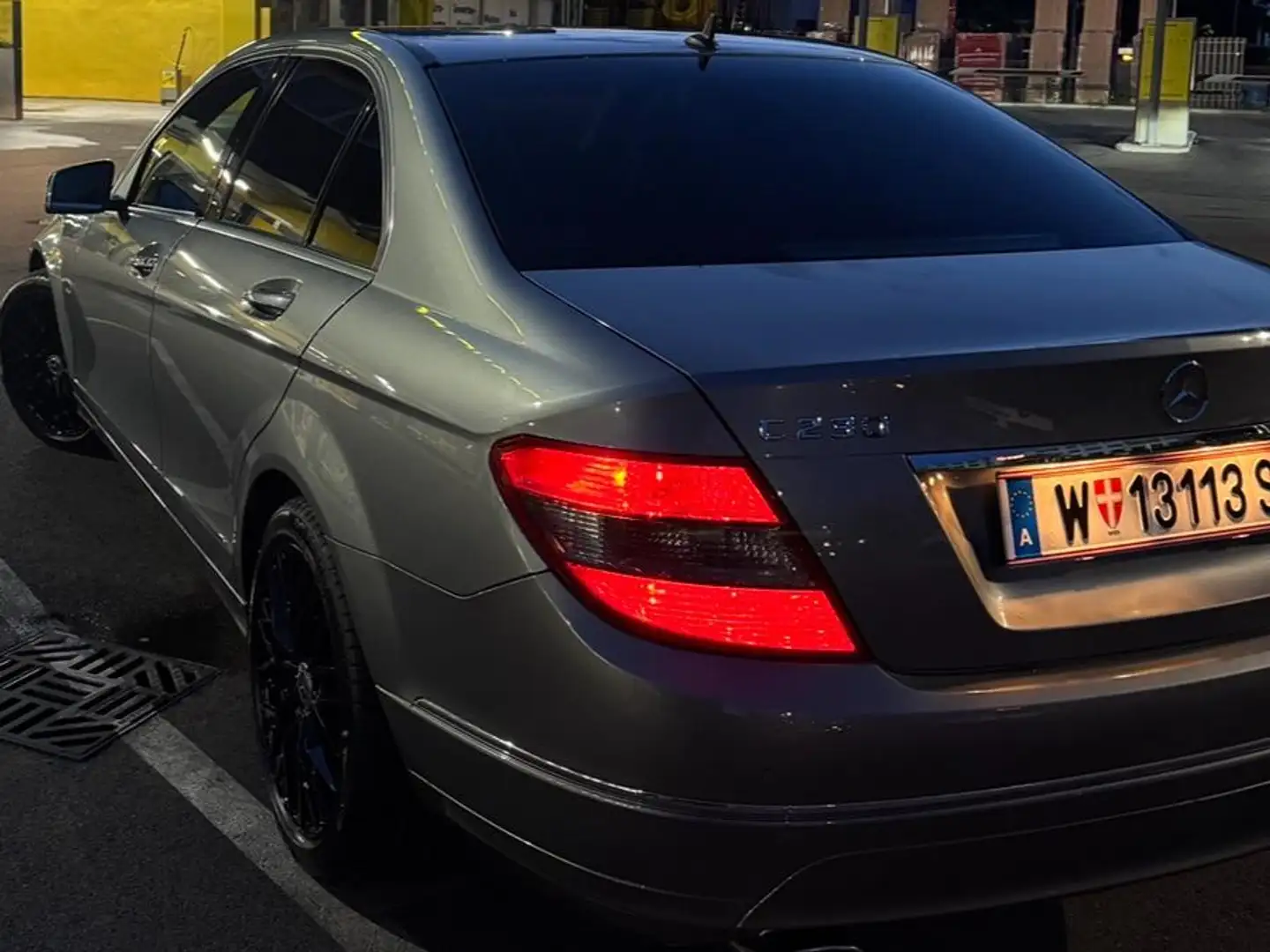Mercedes-Benz C 230 C 230 7G-TRONICAvantgarde Grau - 2