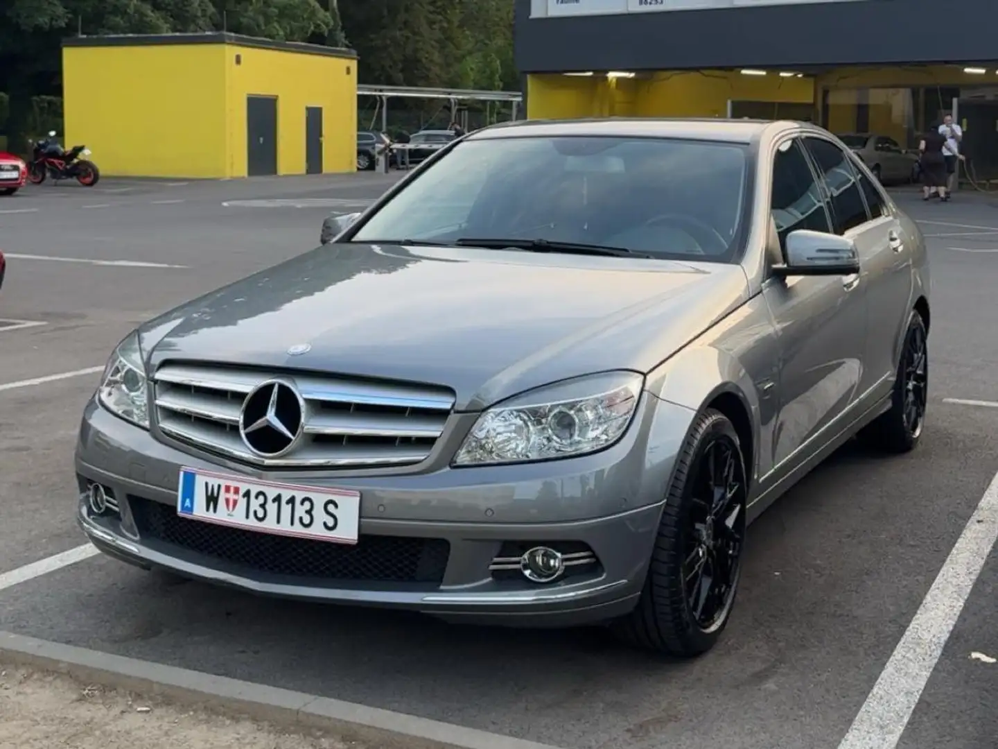 Mercedes-Benz C 230 C 230 7G-TRONICAvantgarde Grau - 1