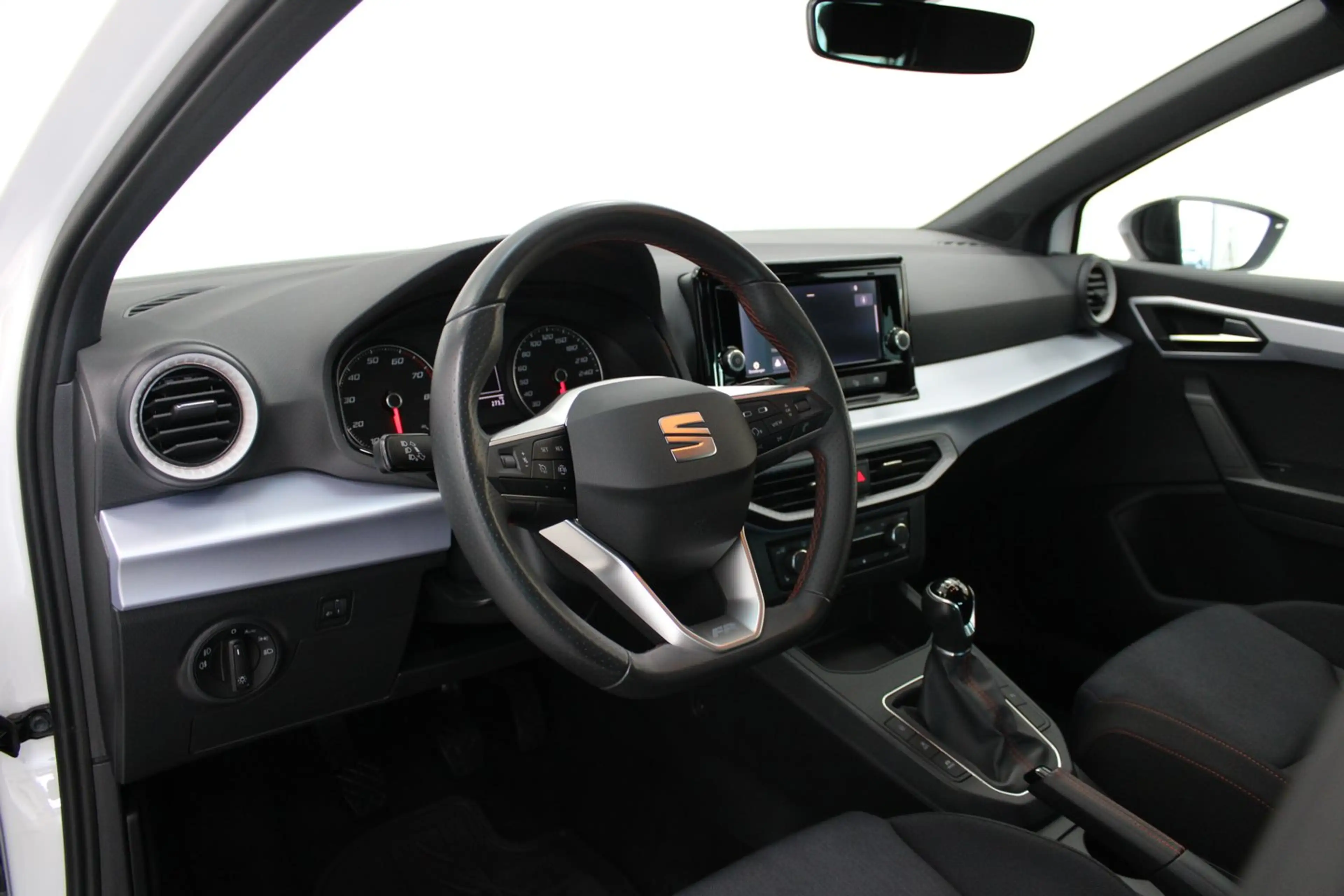 SEAT Ibiza FR Austria 1.0 TSI — photo 4