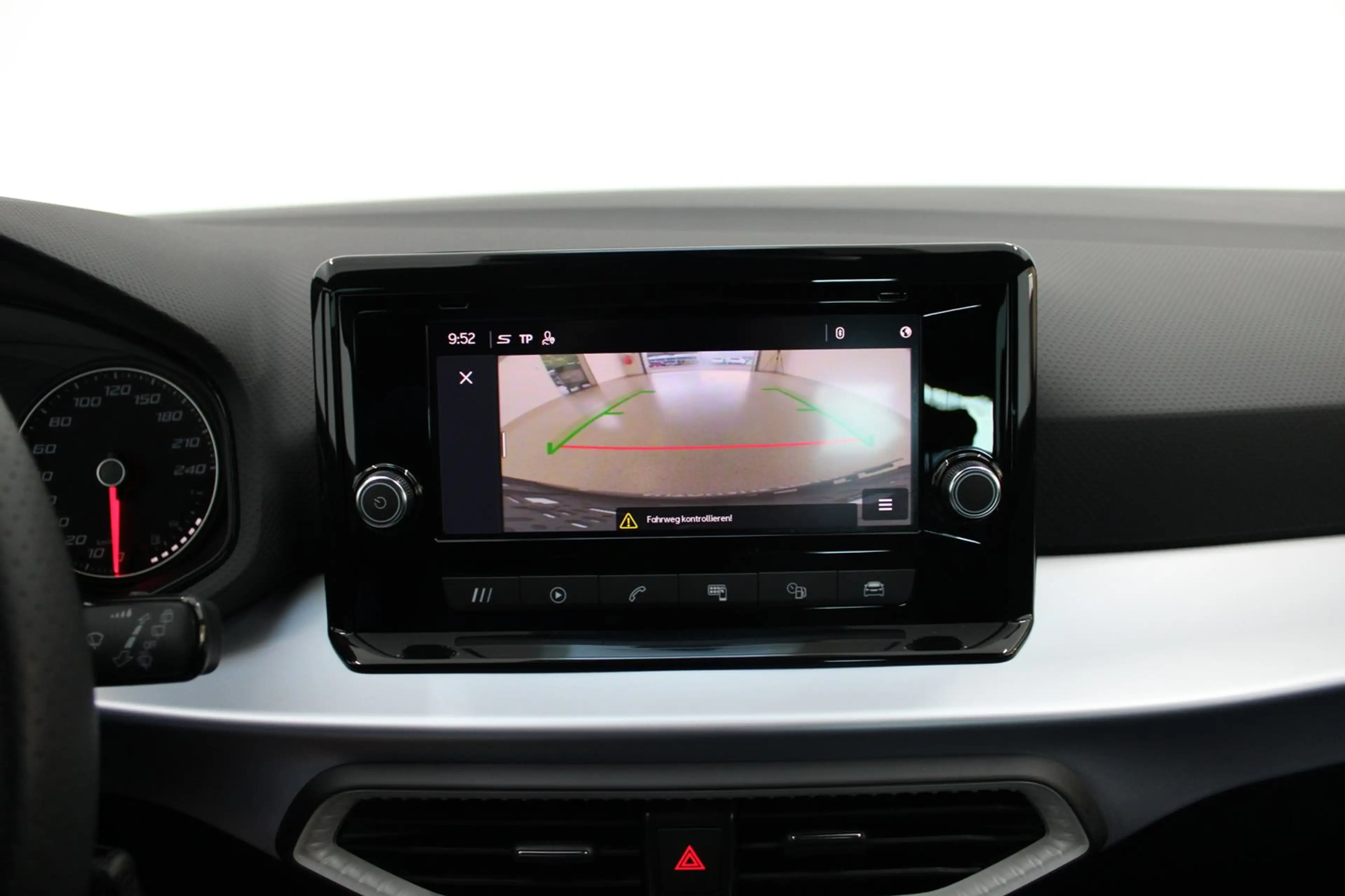 SEAT Ibiza FR Austria 1.0 TSI — photo 11