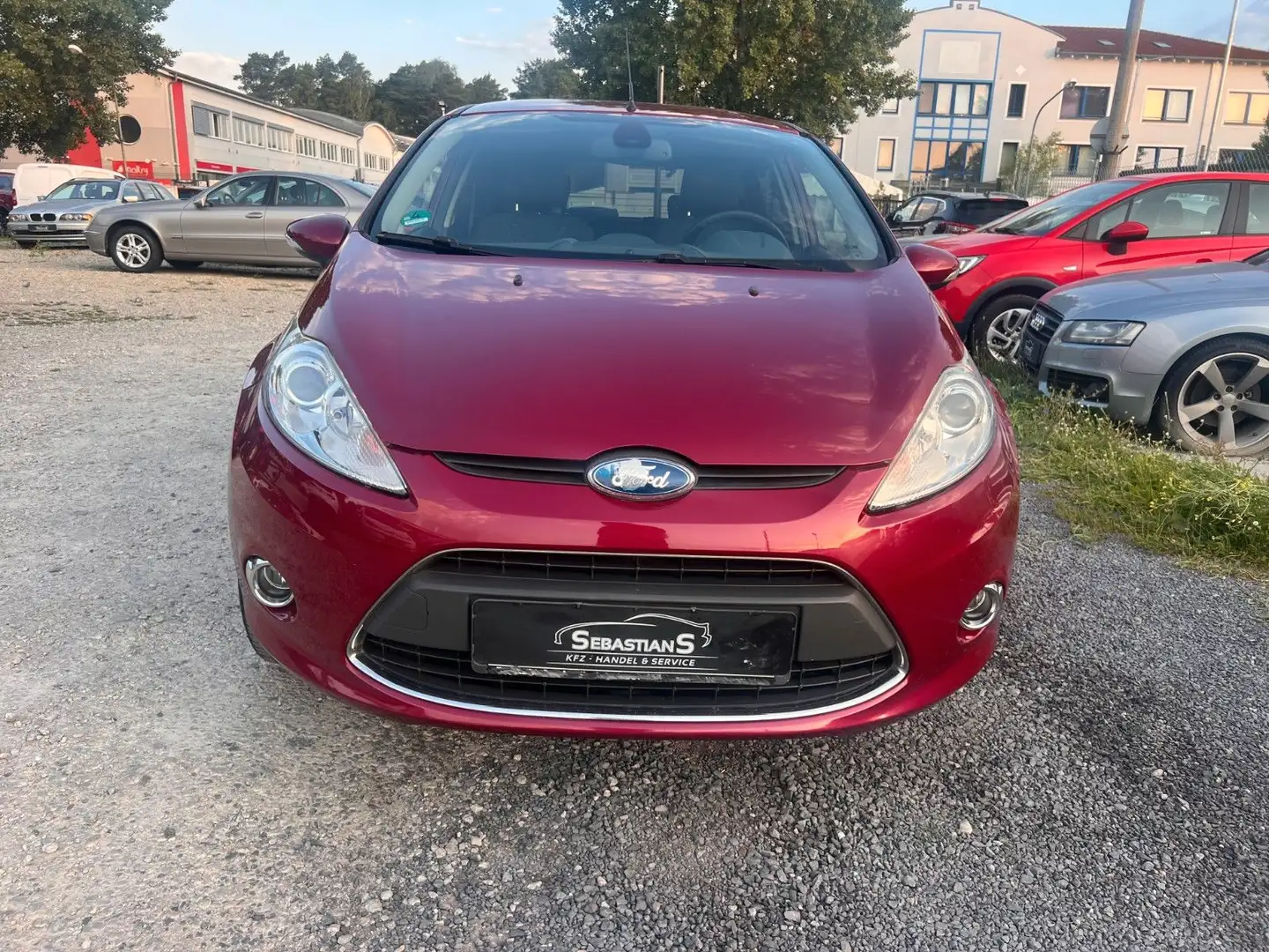 Ford Fiesta 1,6 TDCi DPF Ghia Tüv 11/2026 Mauve - 2