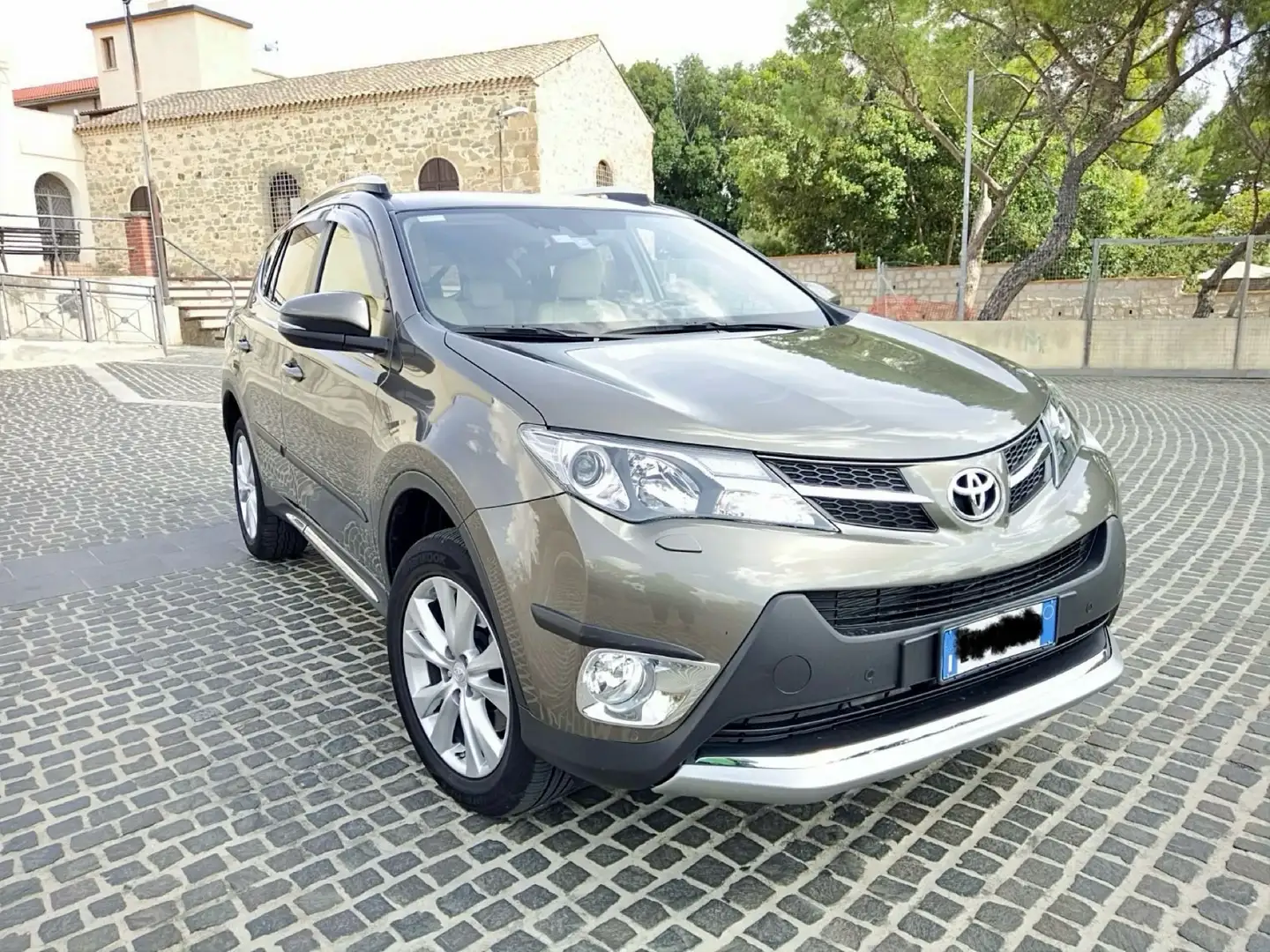 Toyota RAV 4 Rav4 2.2 d-4d Lounge 4wd 150cv mt Brąz - 1