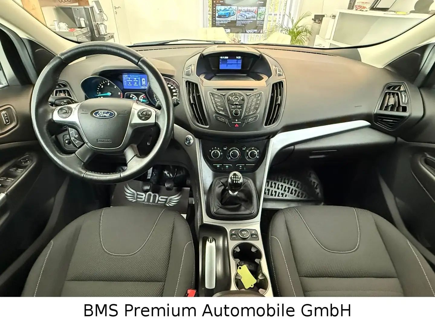 Ford Kuga Sync Edition Vert - 2