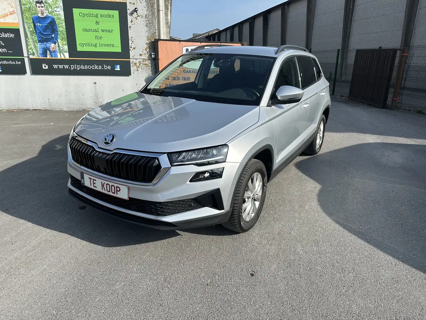 Skoda Karoq 1.0 TSI Ambition Zilver - 1