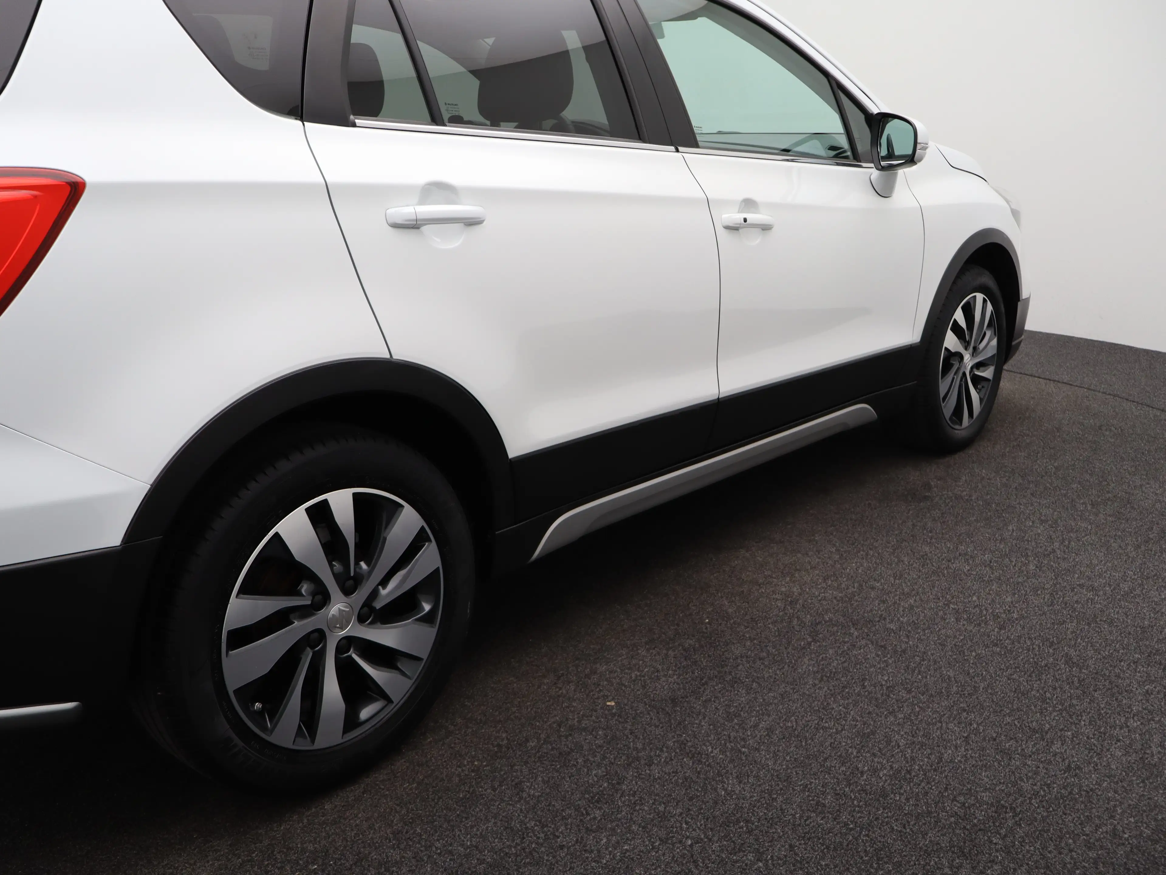 Suzuki S-Cross 1.4 Boosterjet High Executive Stoelverwarming | Ad — photo 10