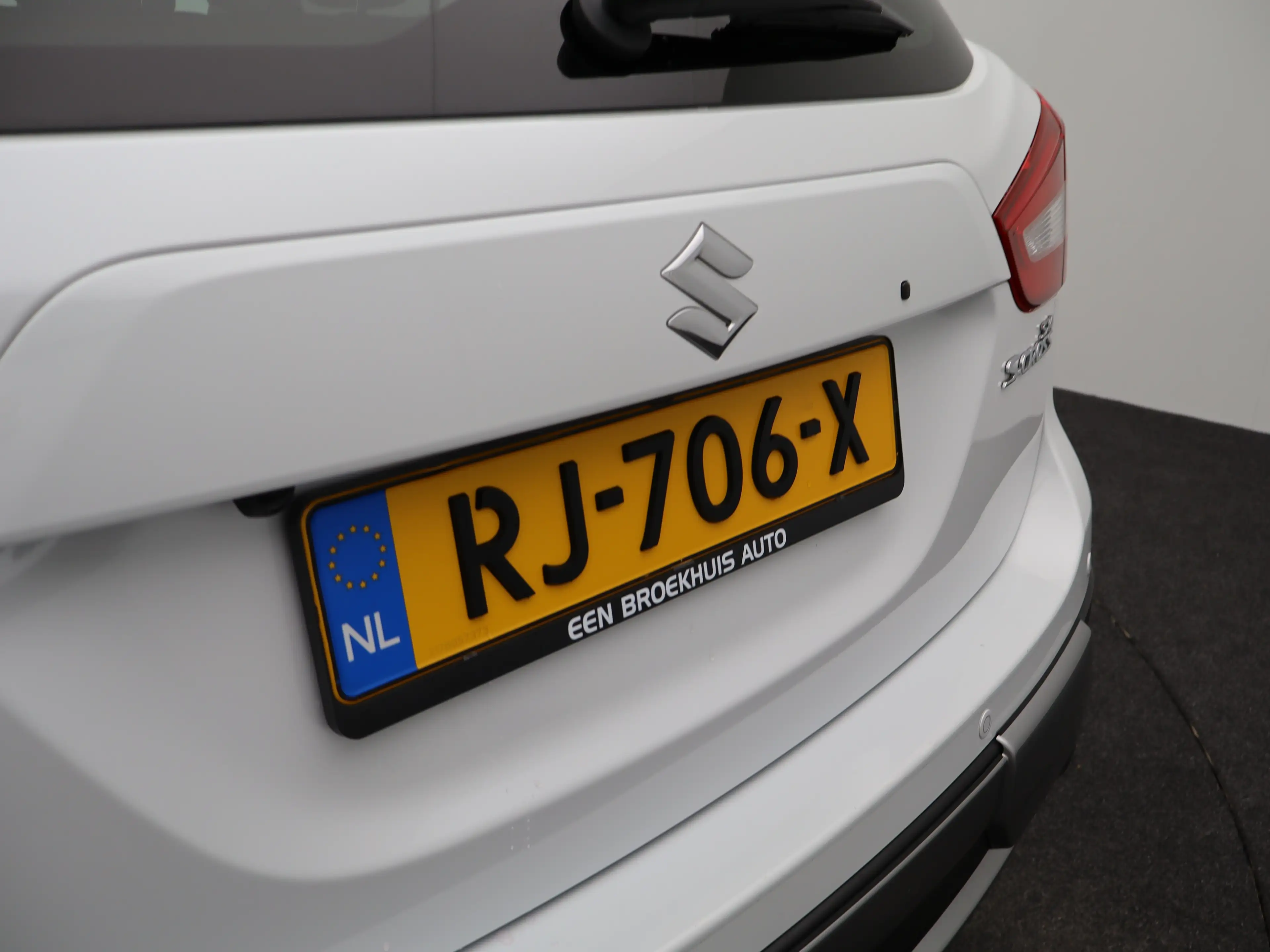 Suzuki S-Cross 1.4 Boosterjet High Executive Stoelverwarming | Ad — photo 8