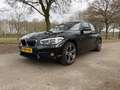 BMW 118 Executive Zwart - thumbnail 1