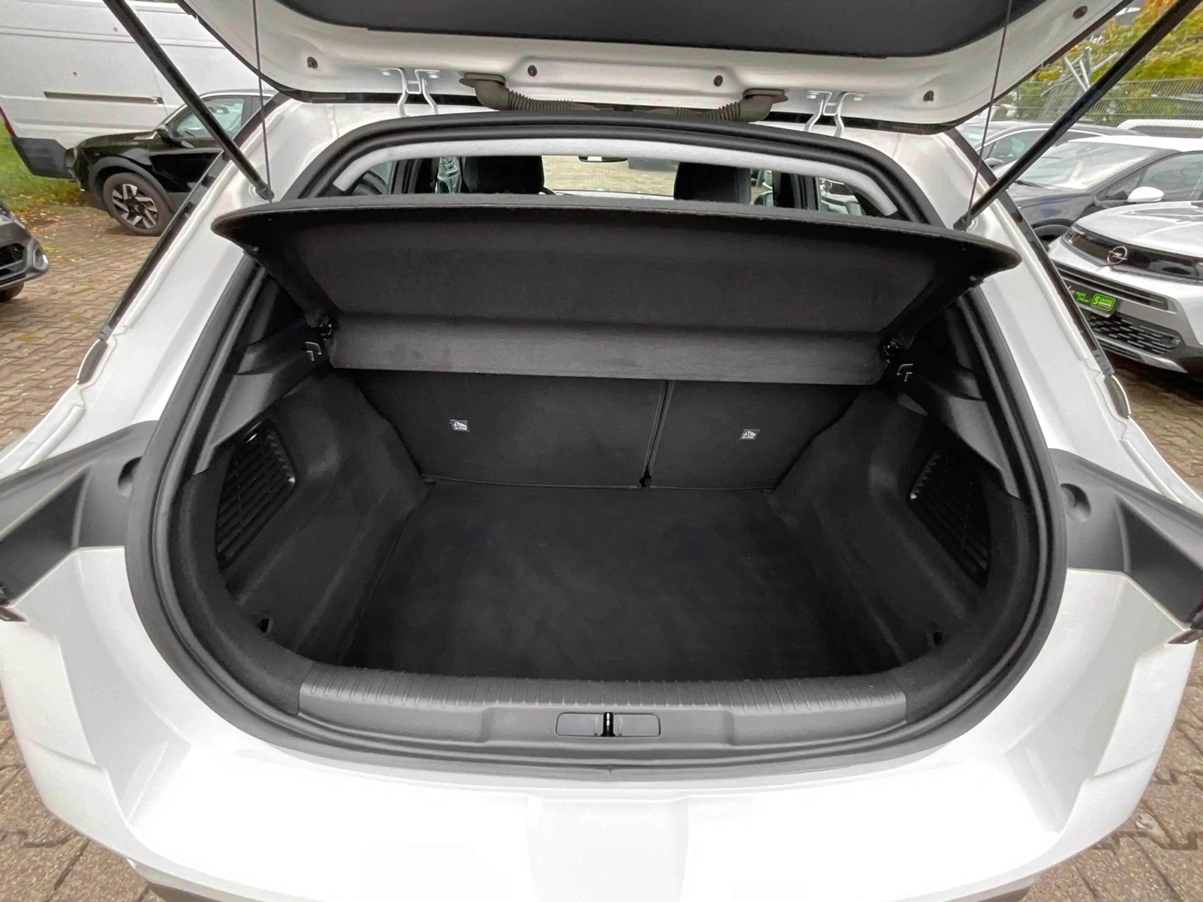 Opel Mokka Elegance Winterpaket, Kamera, PDC,... — photo 14