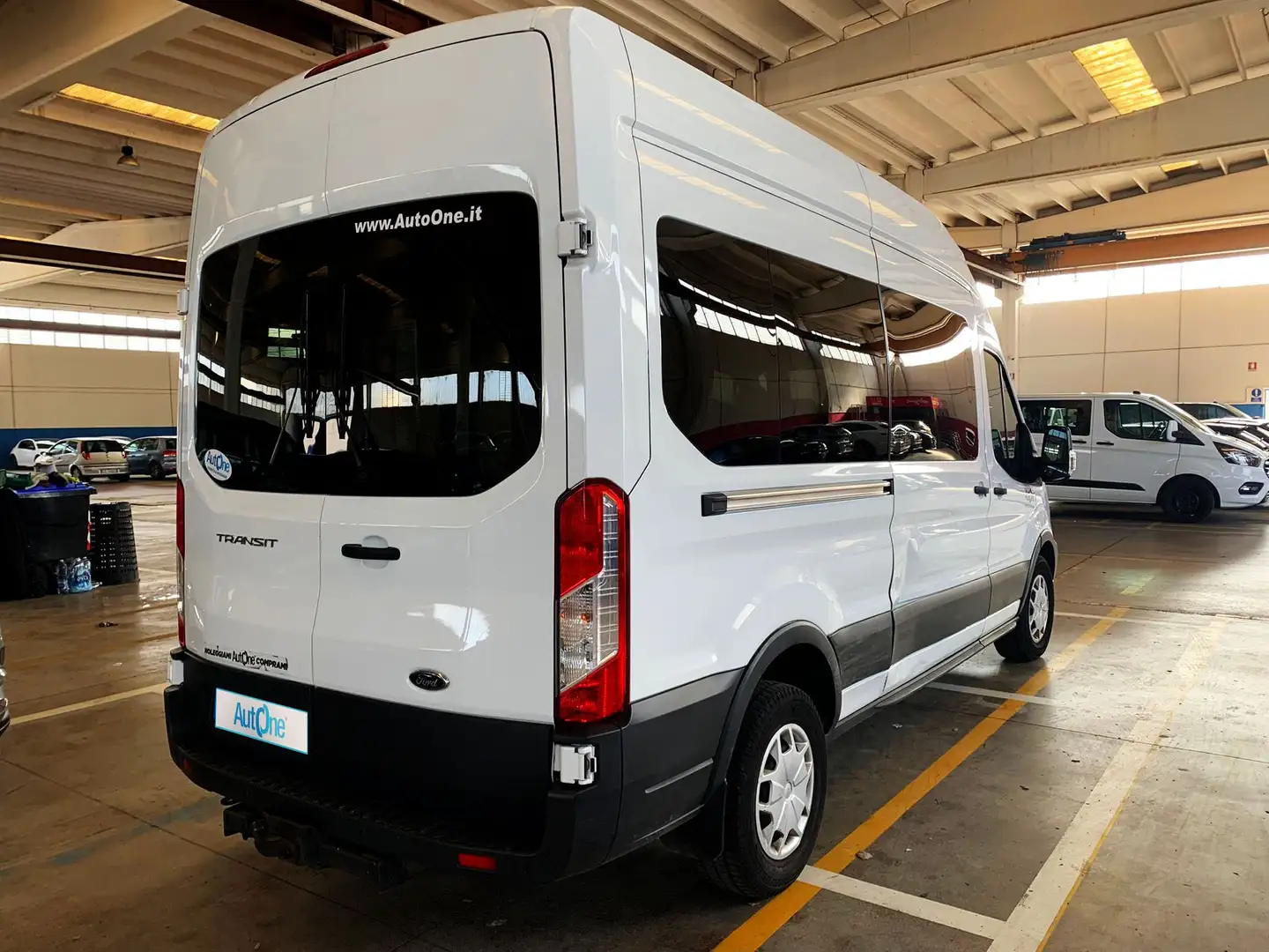 Ford Transit 2.0 TDCI 130CV L3H3 9P - ALTO/LUNGO - IVA COMPRESA Bianco - 2