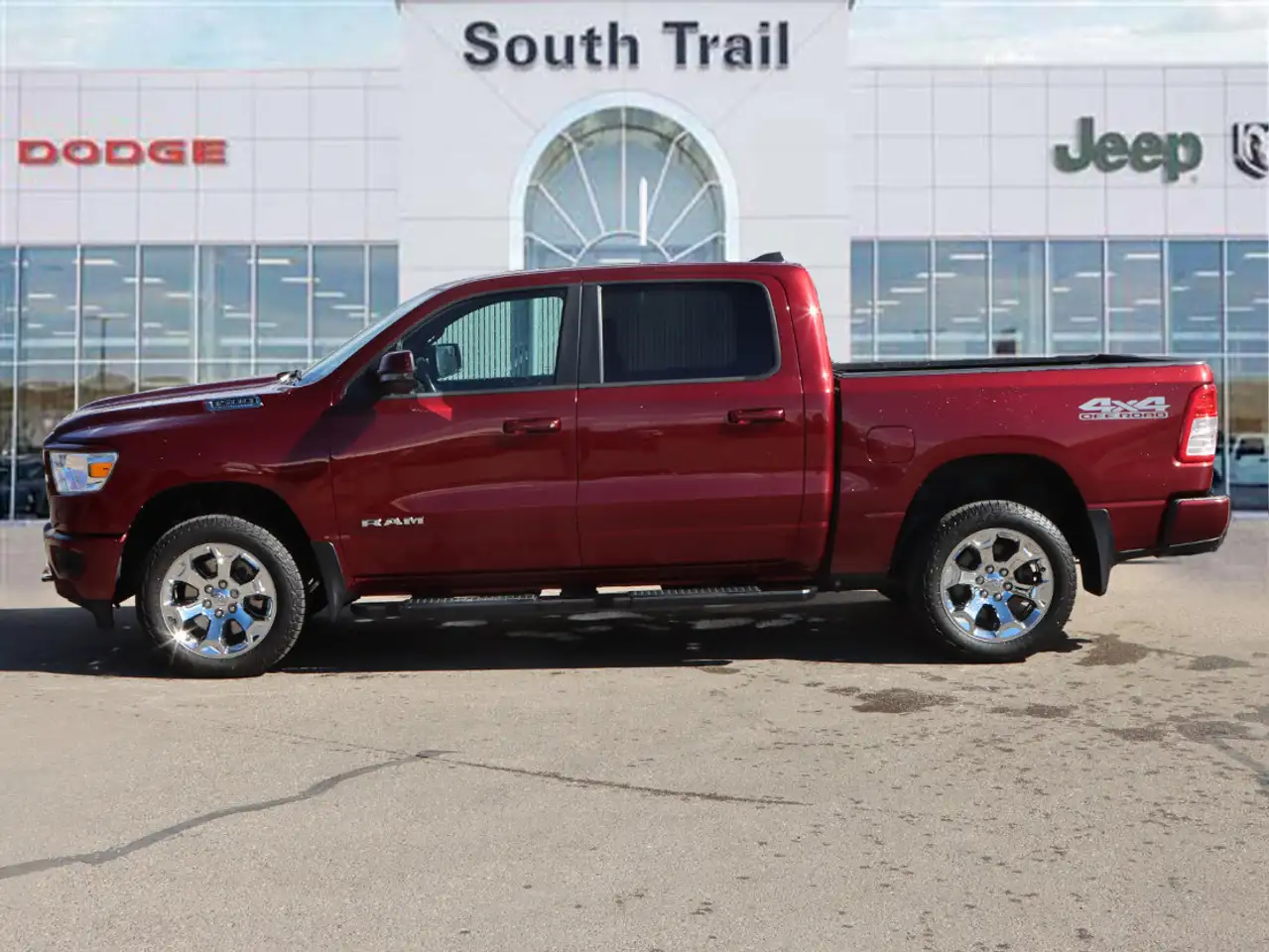 RAM 1500 снимка RAM 1500