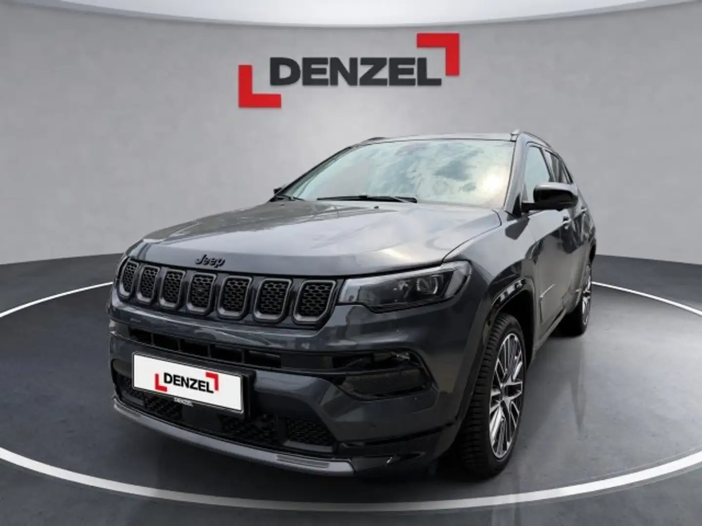 Jeep Compass 1,5 Summit T4 FWD e-Hybrid MHEV Grau - 1