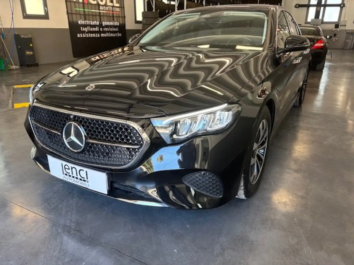 Mercedes-Benz E 220 E 220 d AVANTGARDE ADVANTAGE IVA ESP GARANZ11-2028 Noir - 1
